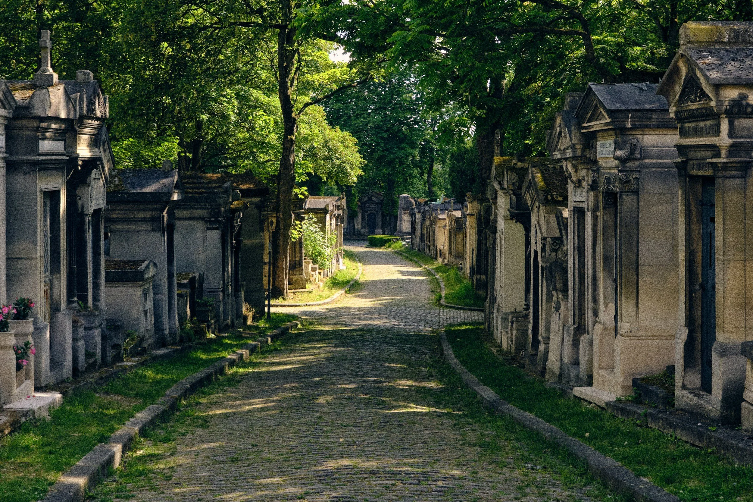 A place where stories never die — Père Lachaise 