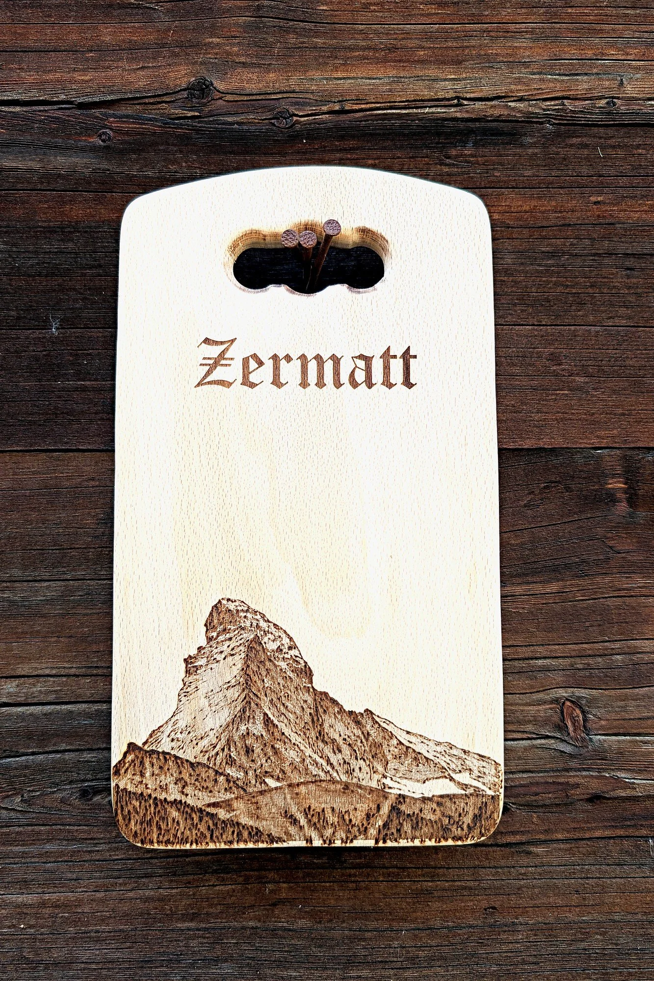 Matterhorn cutting board