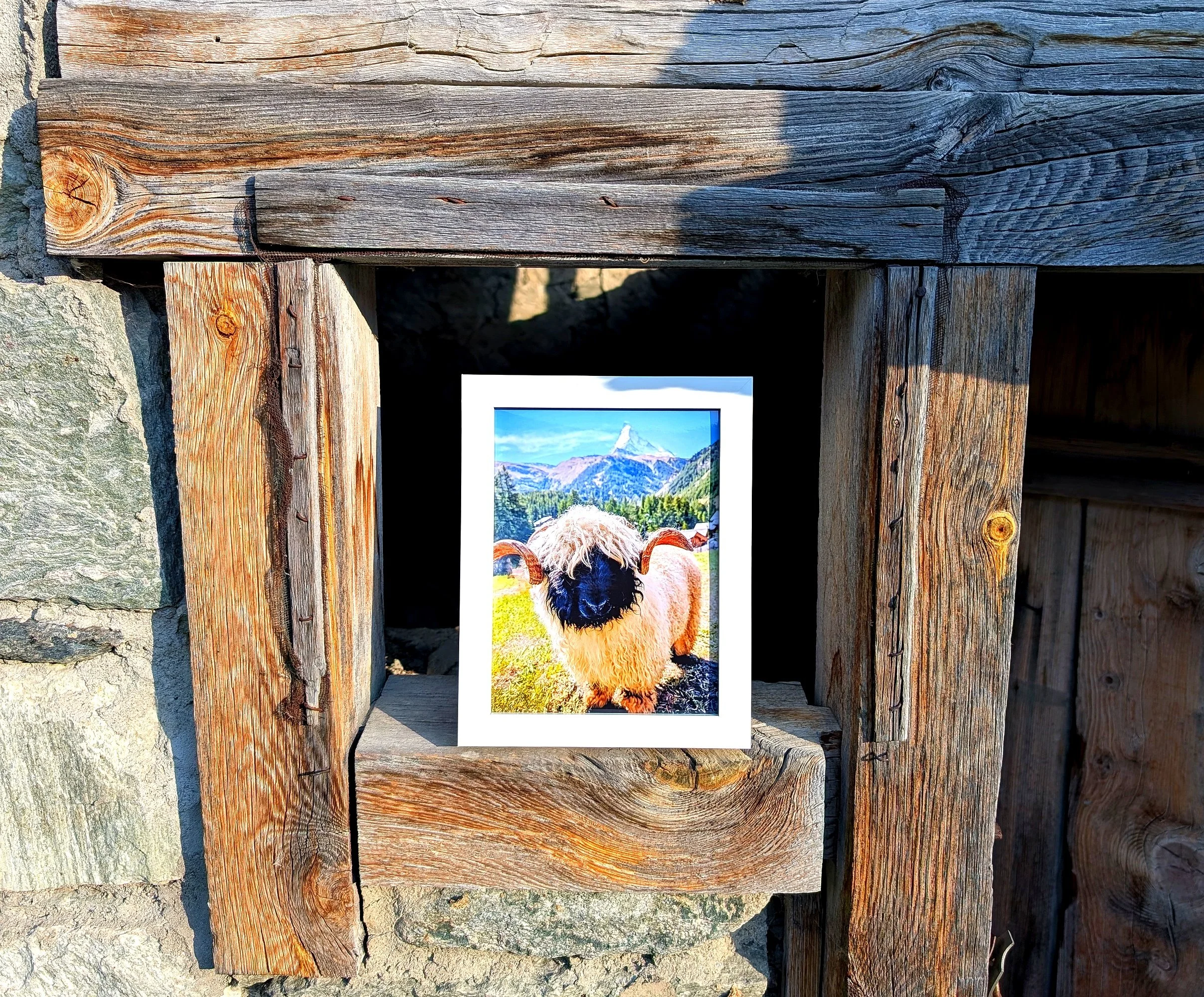 zermatt-light-ram-matterhorn-closeup.jpg
