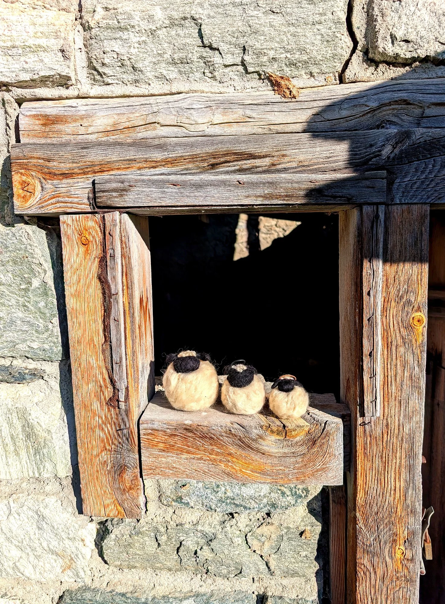 zermatt-light-ball-sheep-trio.jpg
