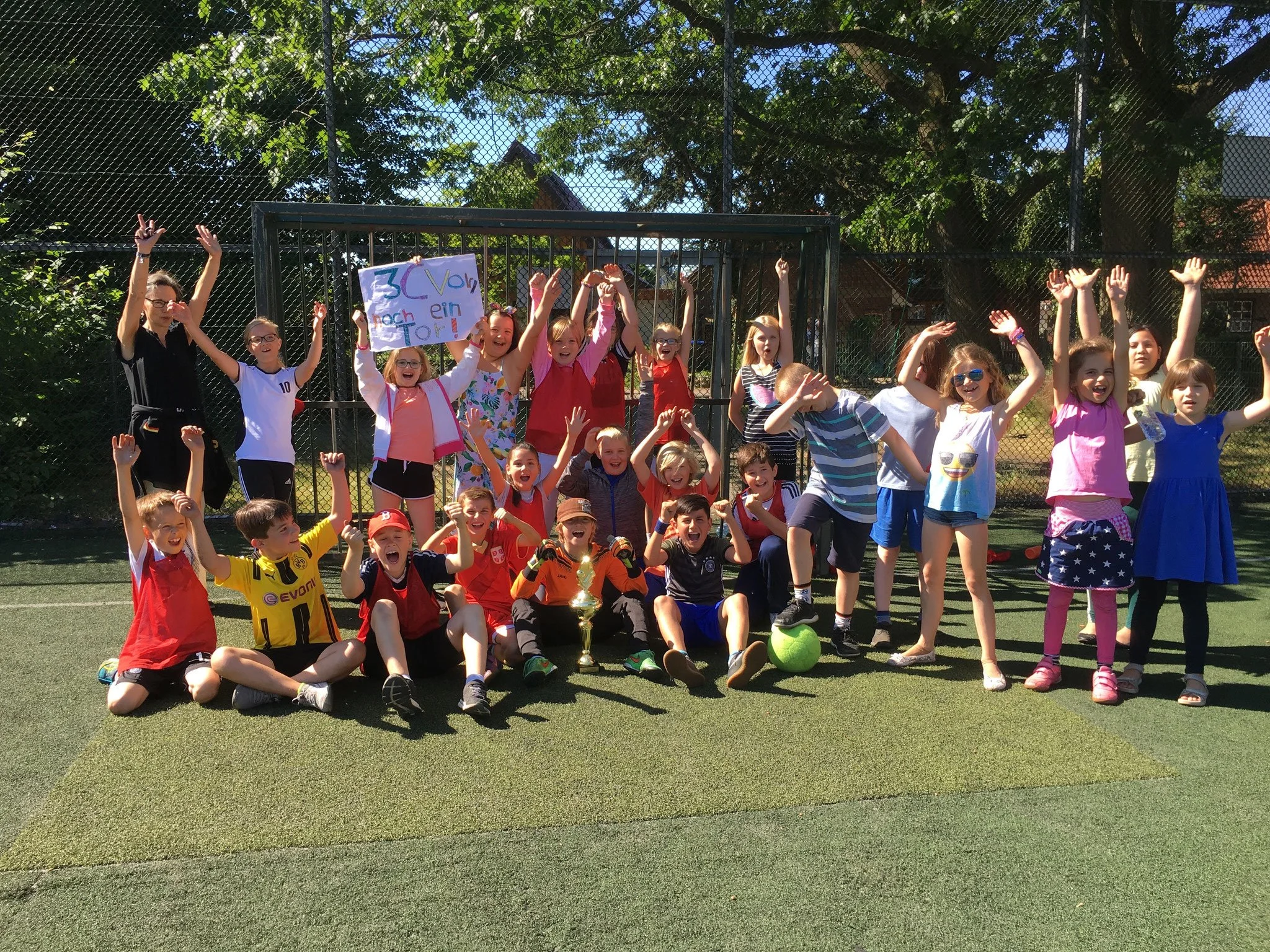 der-fussballtag-an-der-gs-harksheide-nord-20.jpg