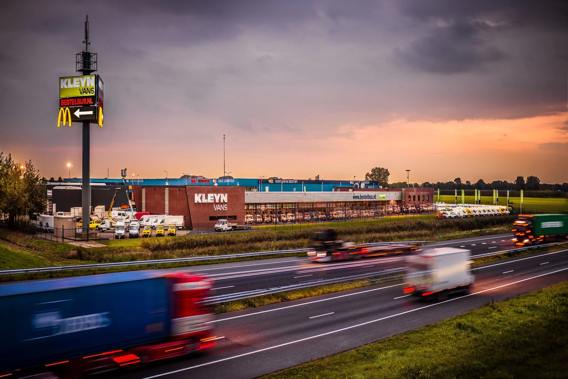 _DSC5932_141001_Kleijn_Trucks_141001_untitled-2.jpg