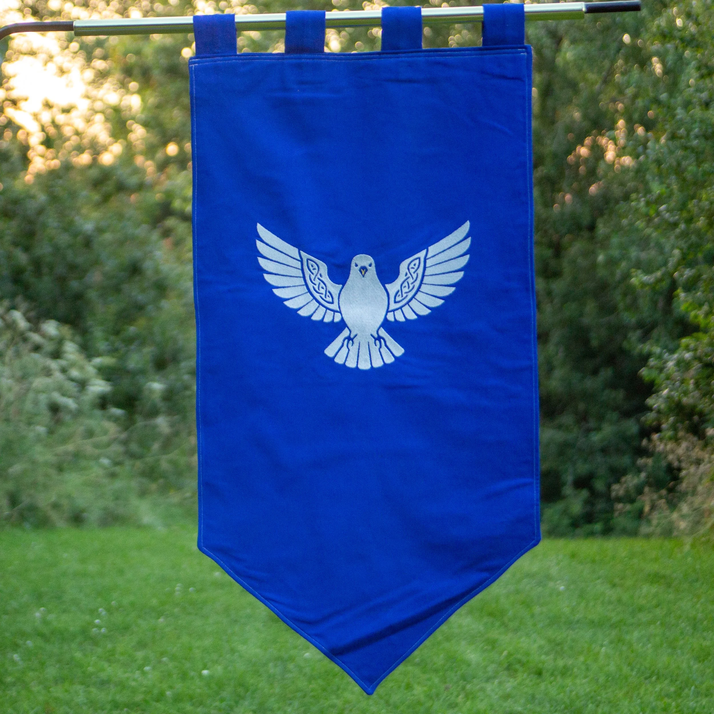 Imperial Pigeon Wall banner