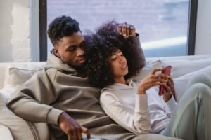 Couple content after couples therapy at Unload It therapy in Houston