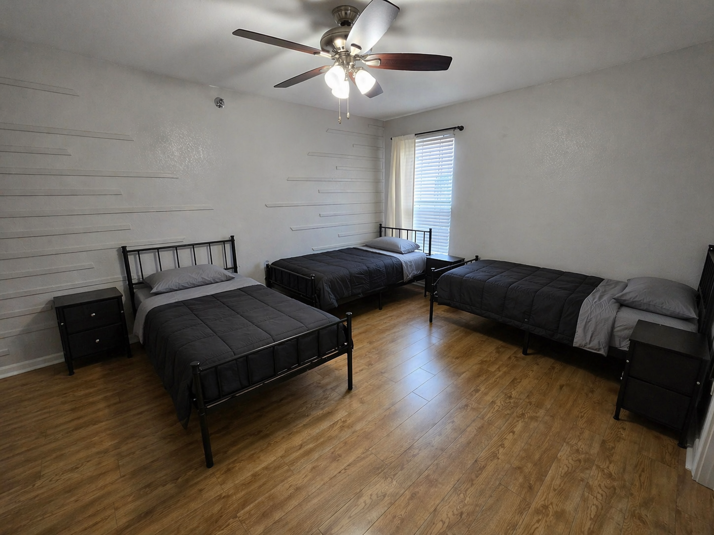 Clean Bedrooms with Accent Walls