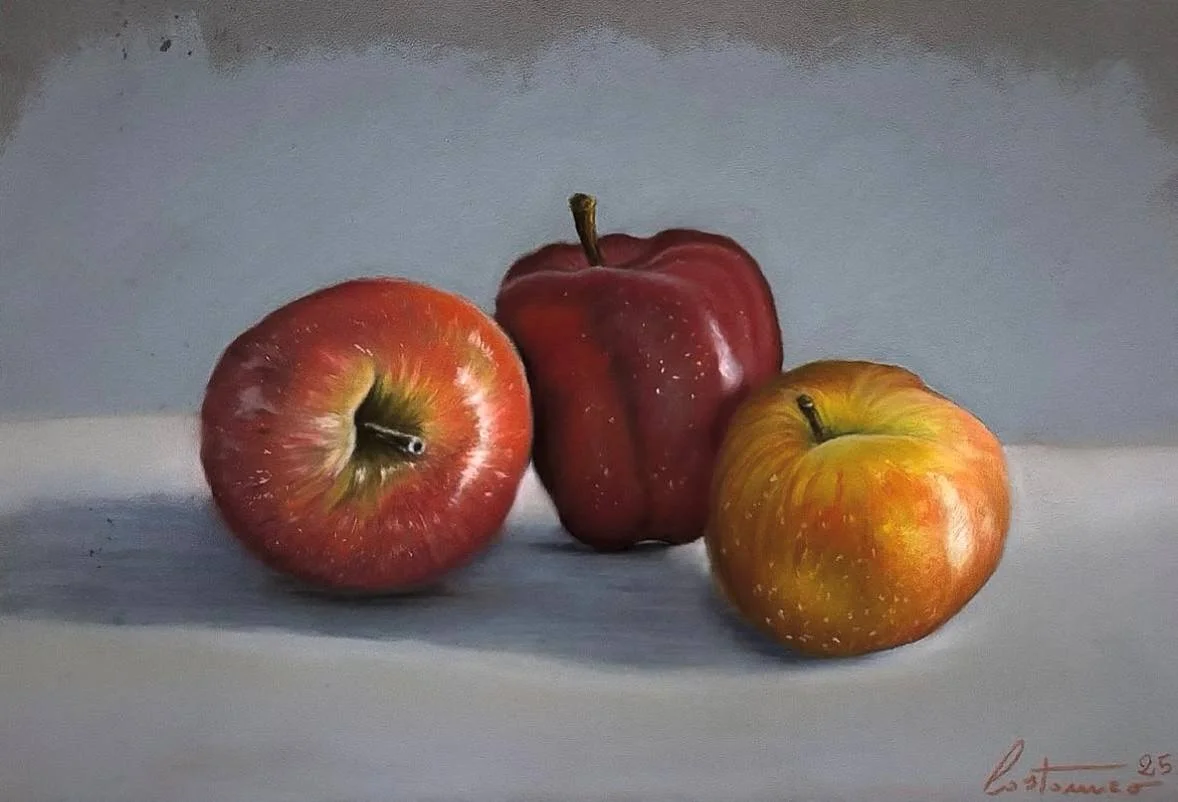 NATURA MORTA: TRE MELE, PASTELLI MORBIDI, 20 X 30 CM