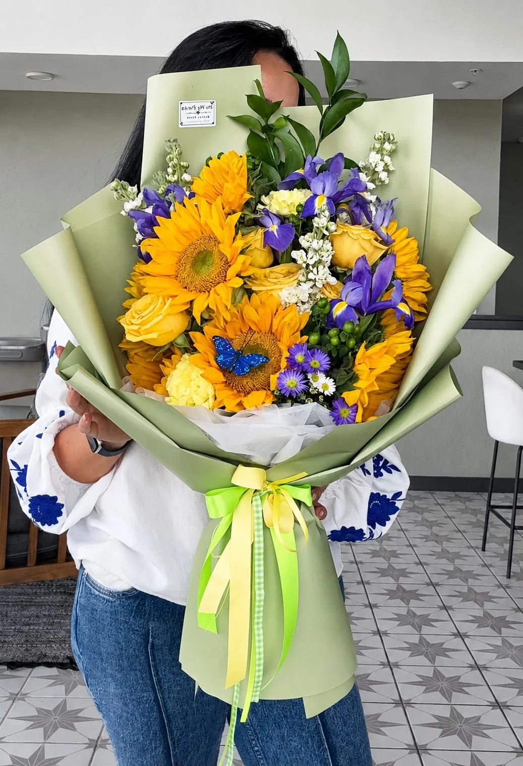 🌻 Summer Sunshine Deluxe Bouquet