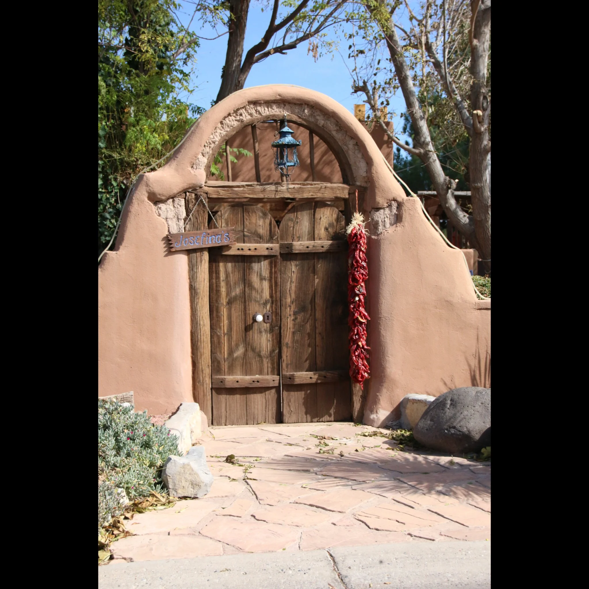 josefinas-gate-mesilla-new-mexico.jpg