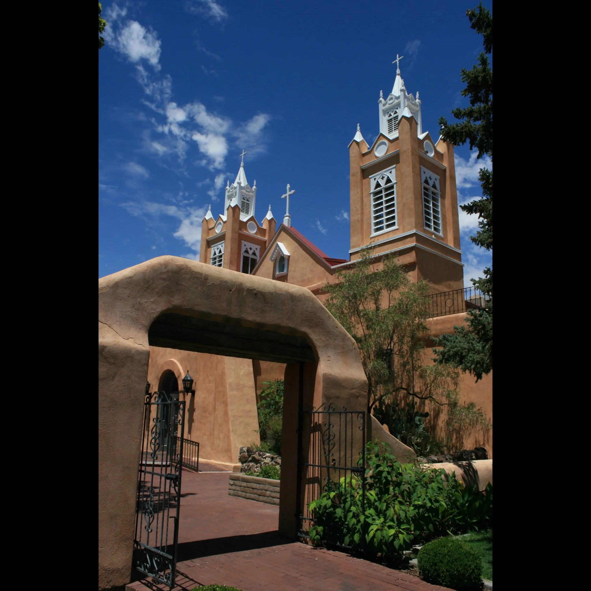 san-felipe-de-neri-church.jpg