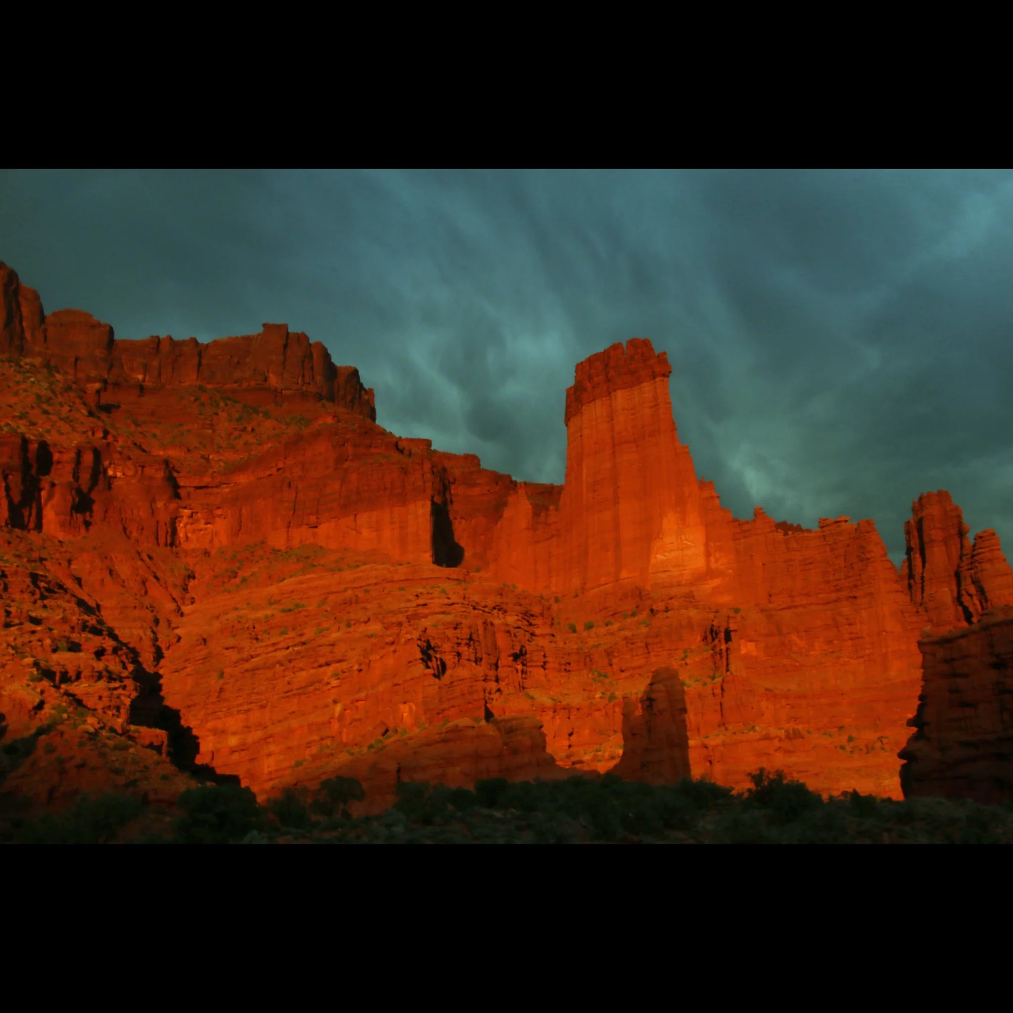 fisher-towers-sunset.jpg