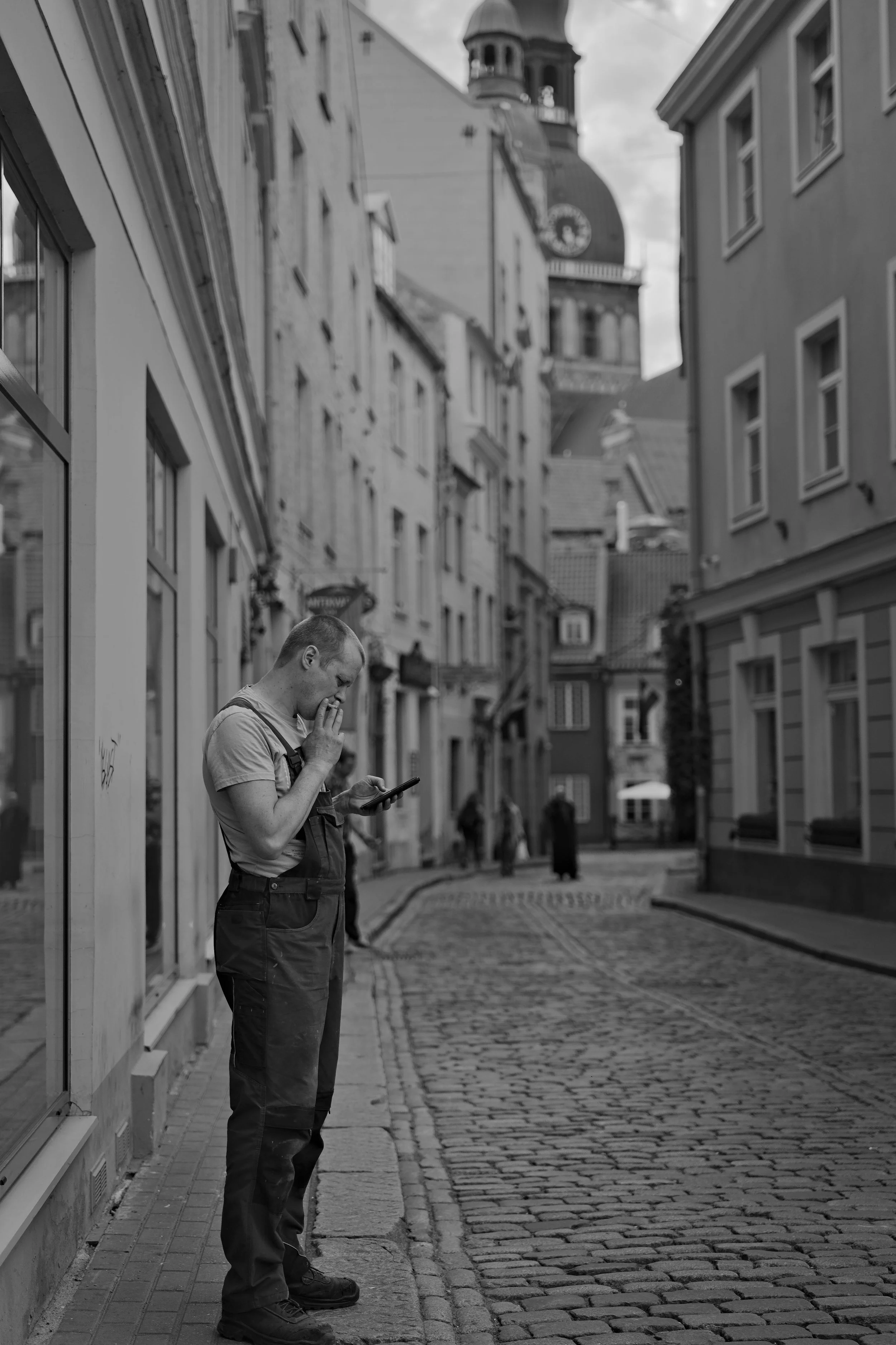 P1057897 B&W.jpg