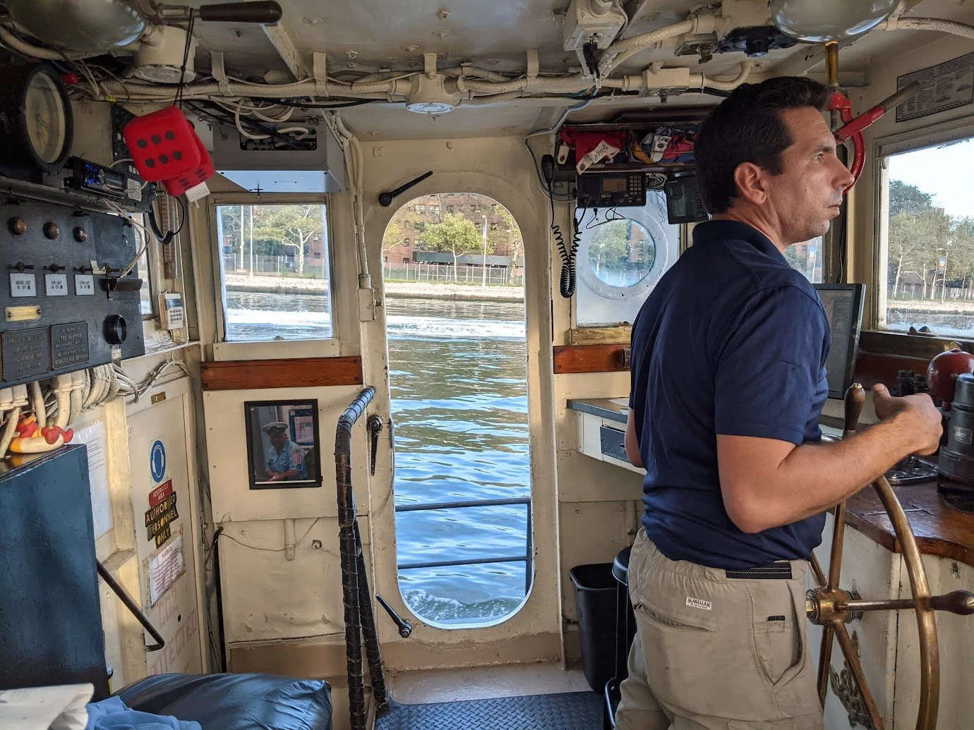 2021 SEA DART II ship spotting in NY Harbor with Captain Jimmy Zatwarnicki (and PONY Branch Secretary) at the helm