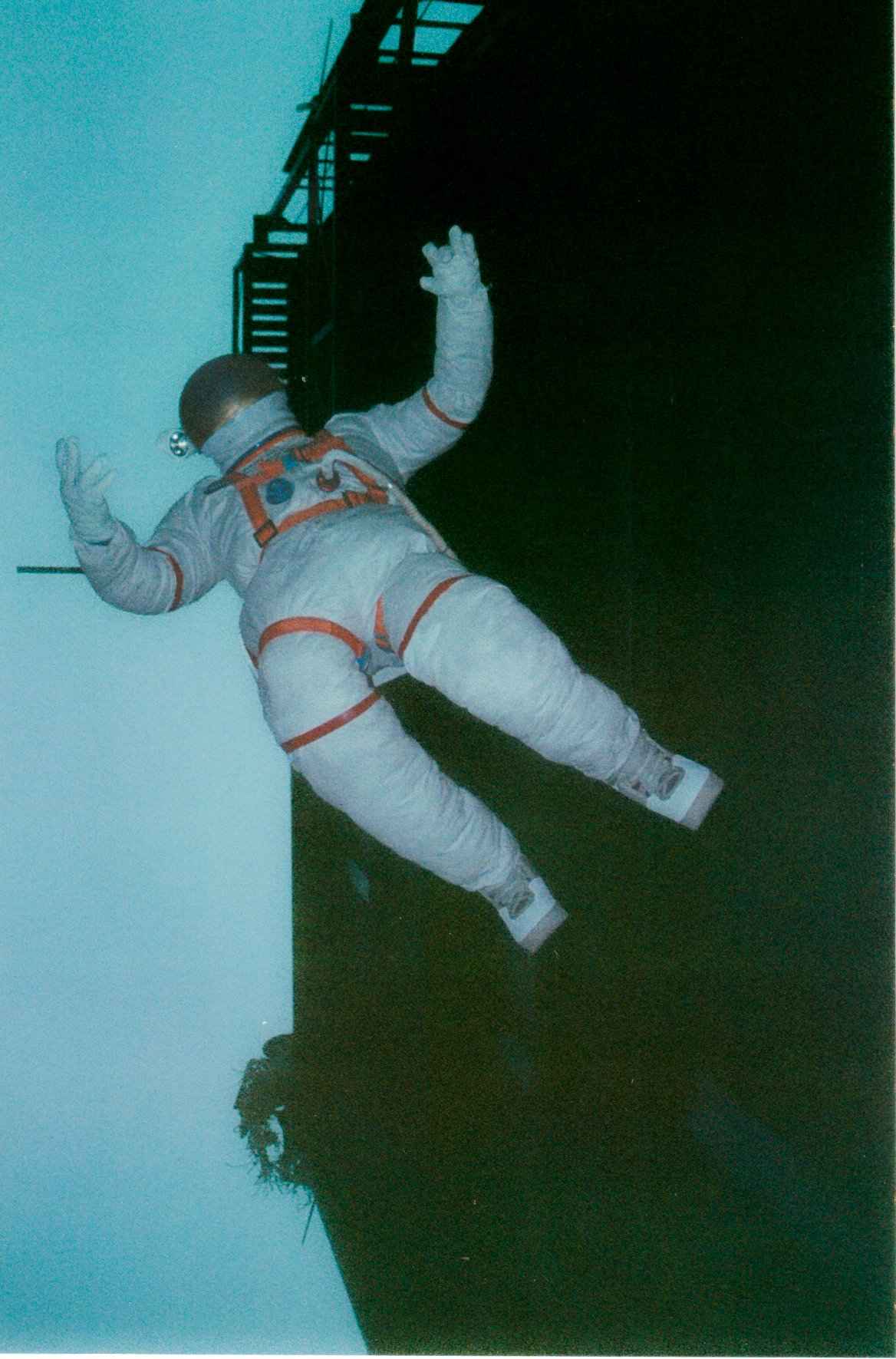 Astronaut_2.jpg