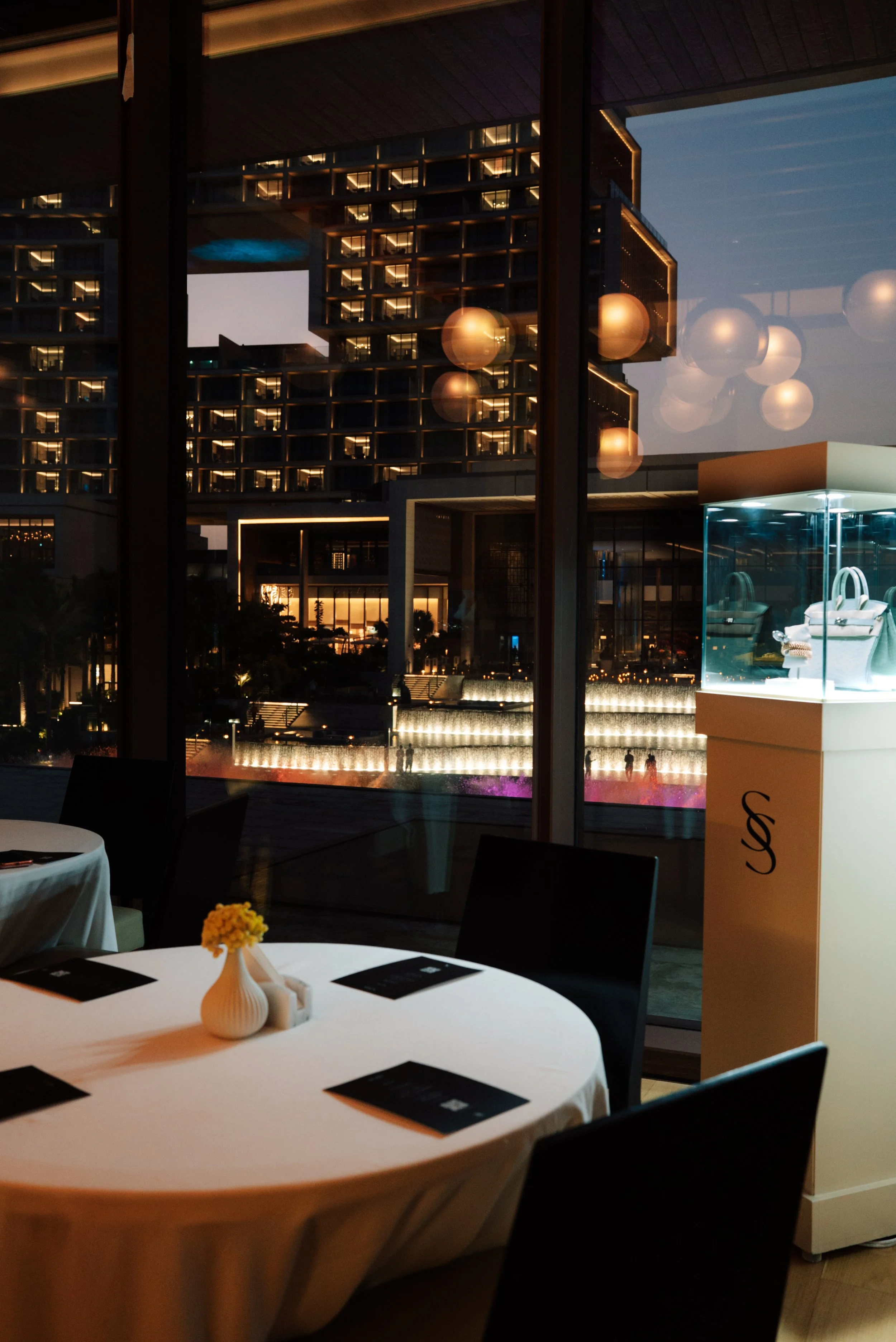 ATLANTIS THE ROYAL