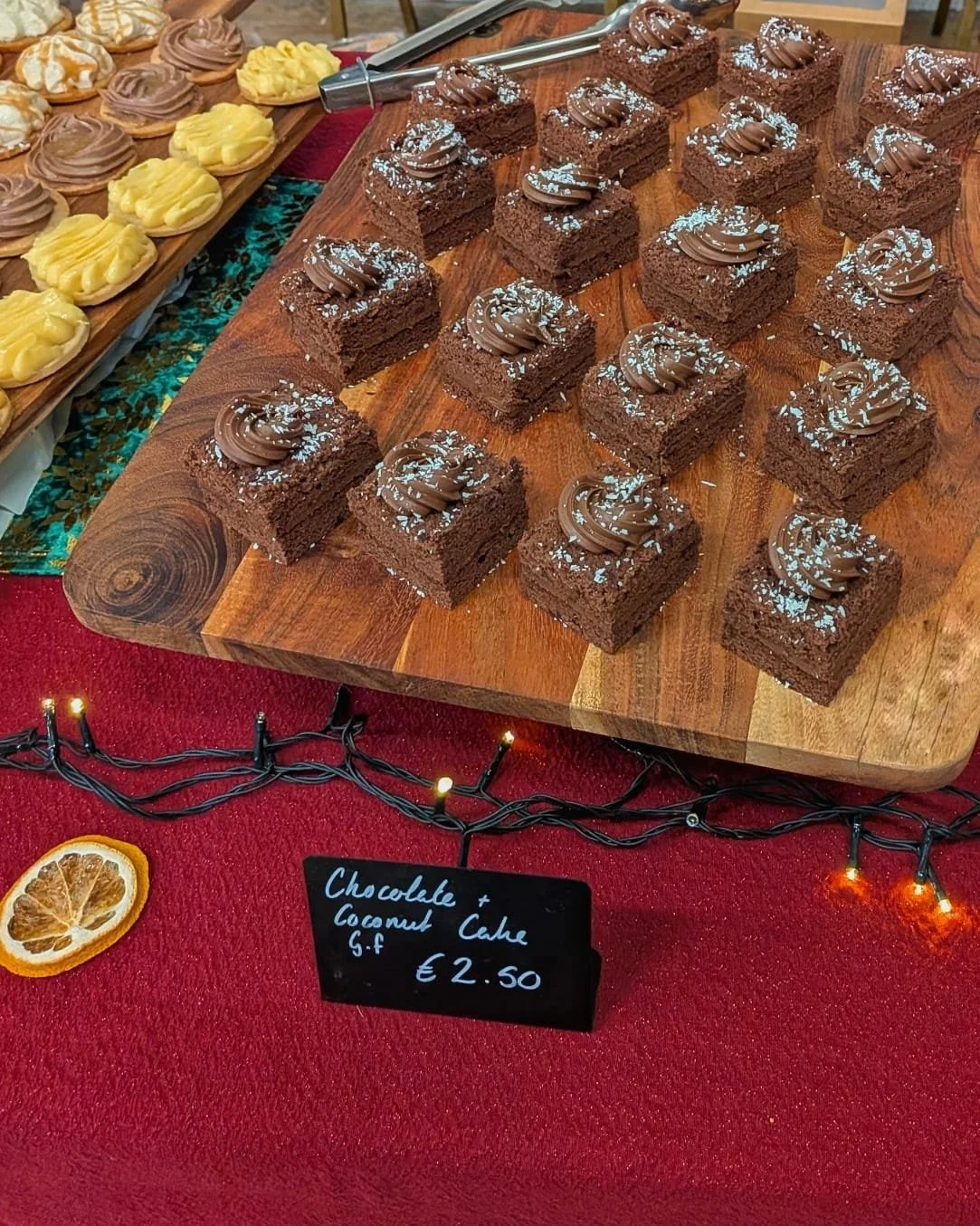 Its the last week of the Rathdowney Christmas market.  Come down and grab a treat before it's too late! Open till 7pm in the Community center 🎄🍰