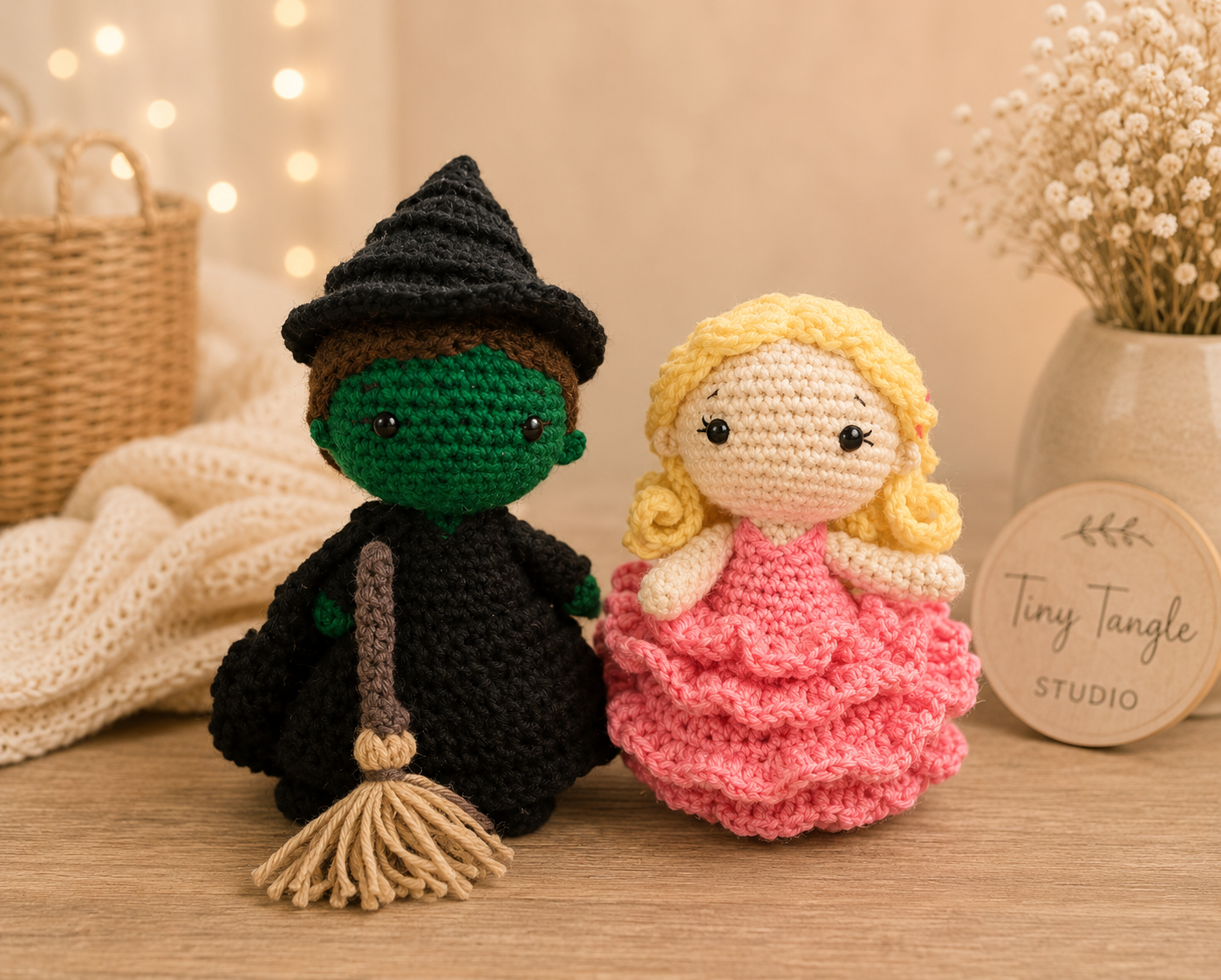Elphaba & Galinda - Fandom Doll Set — because some things are better in pairs