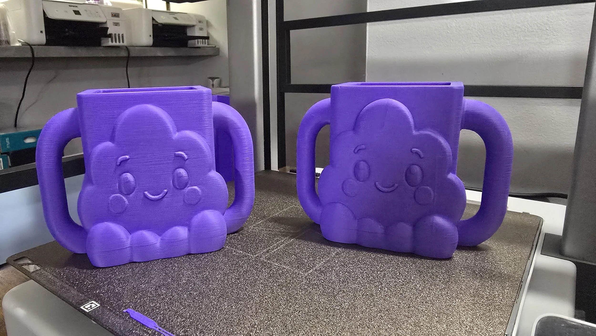 Juicebox Holder 2.jpg