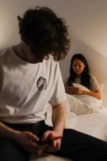 Emotional Affairs vs. Physical Affairs: Understanding the Difference and How Couples Can Heal