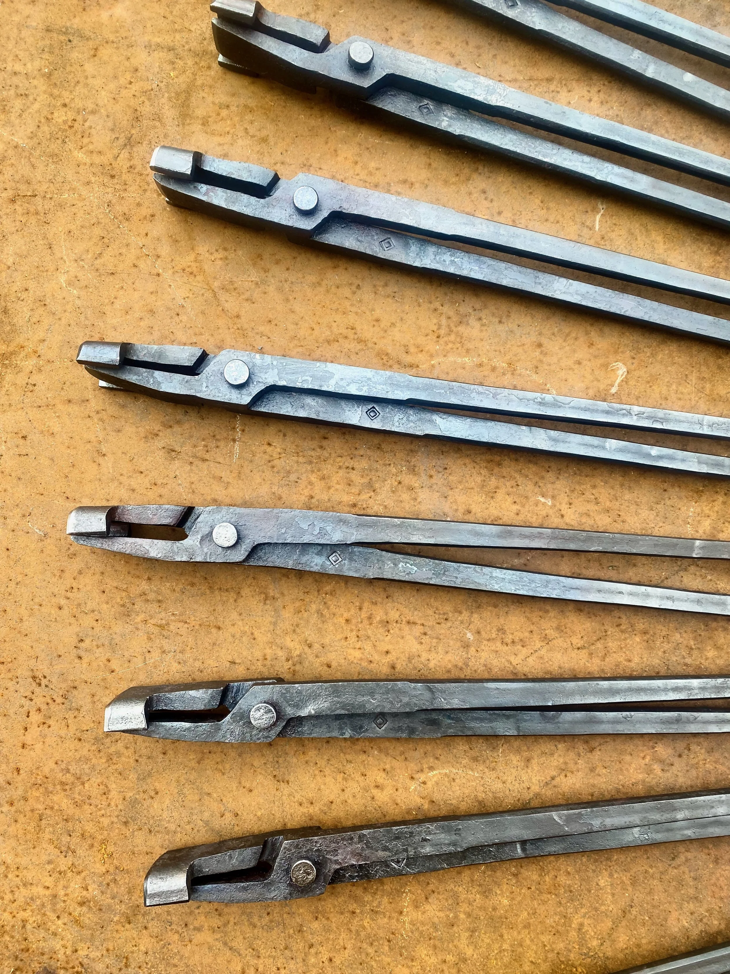 Tongs | Box Jaw Tongs