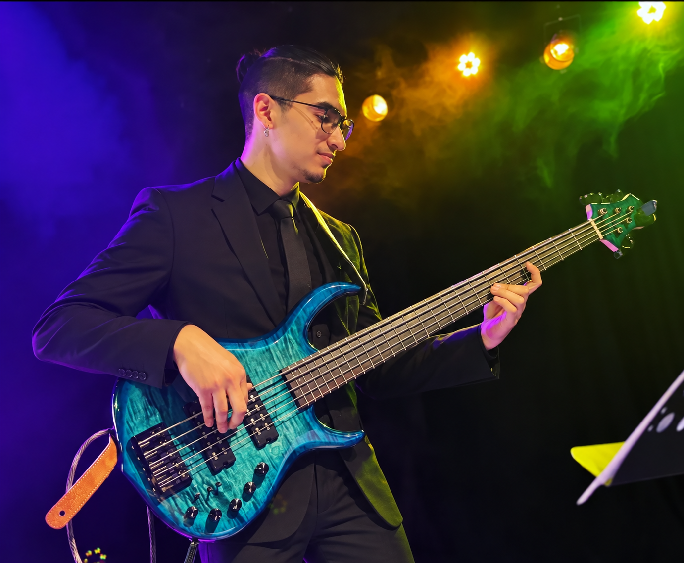 FABIO HUERTA
Bajista · Músico de sesión
MHP Sessions ·  Guardianes De Chile