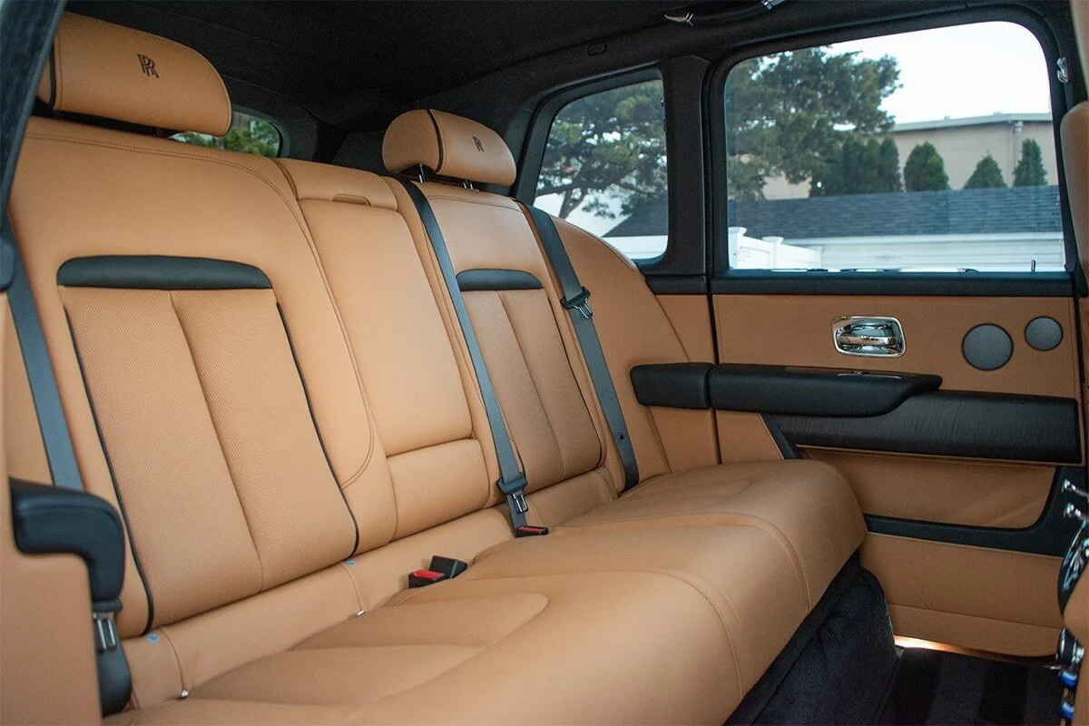 rolls-royce-cullinan_6.jpg