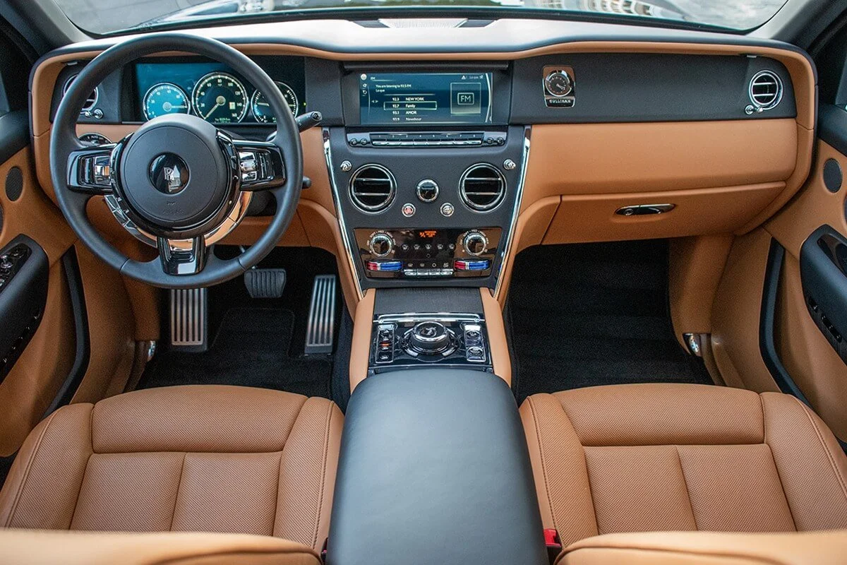rolls-royce-cullinan_5.jpg