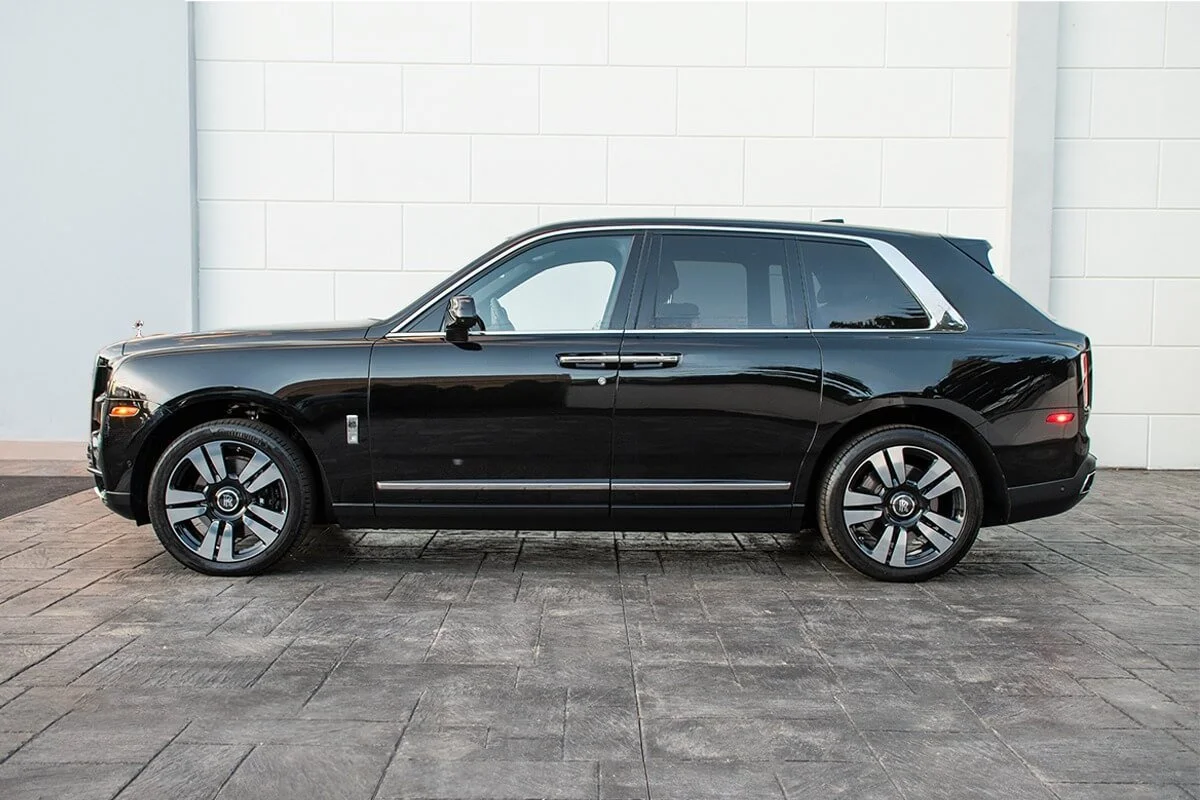 rolls-royce-cullinan_3.jpg