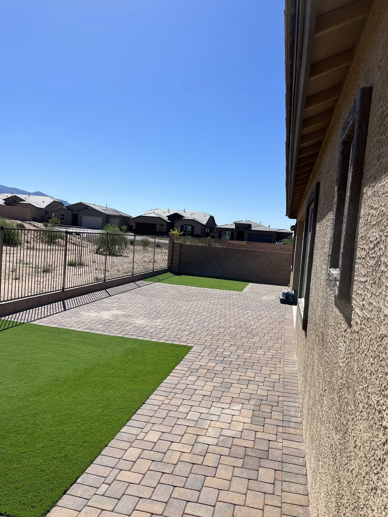 turf 002.jpg