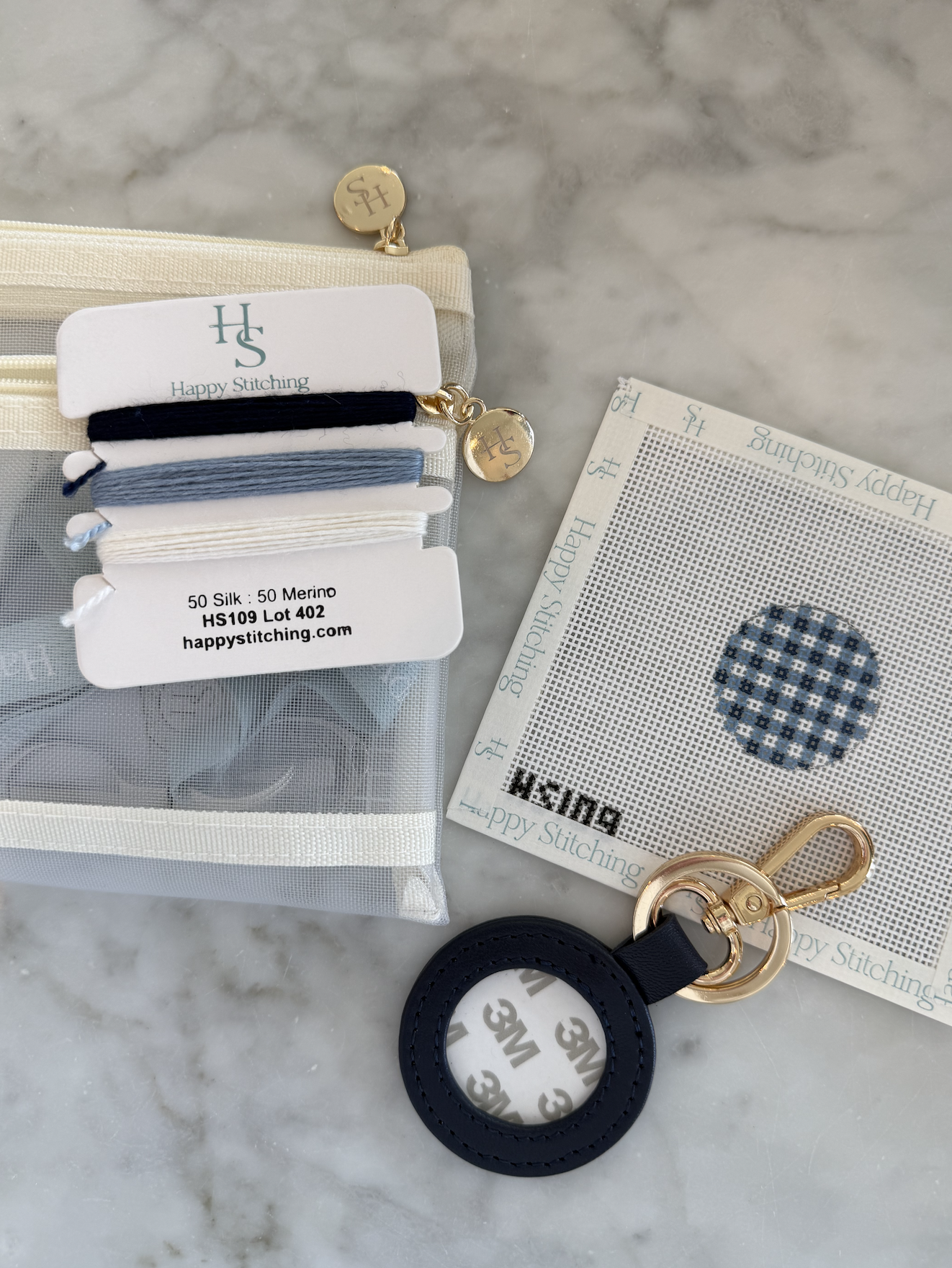 Plaid Circle Self-Finishing Key Fob Kit