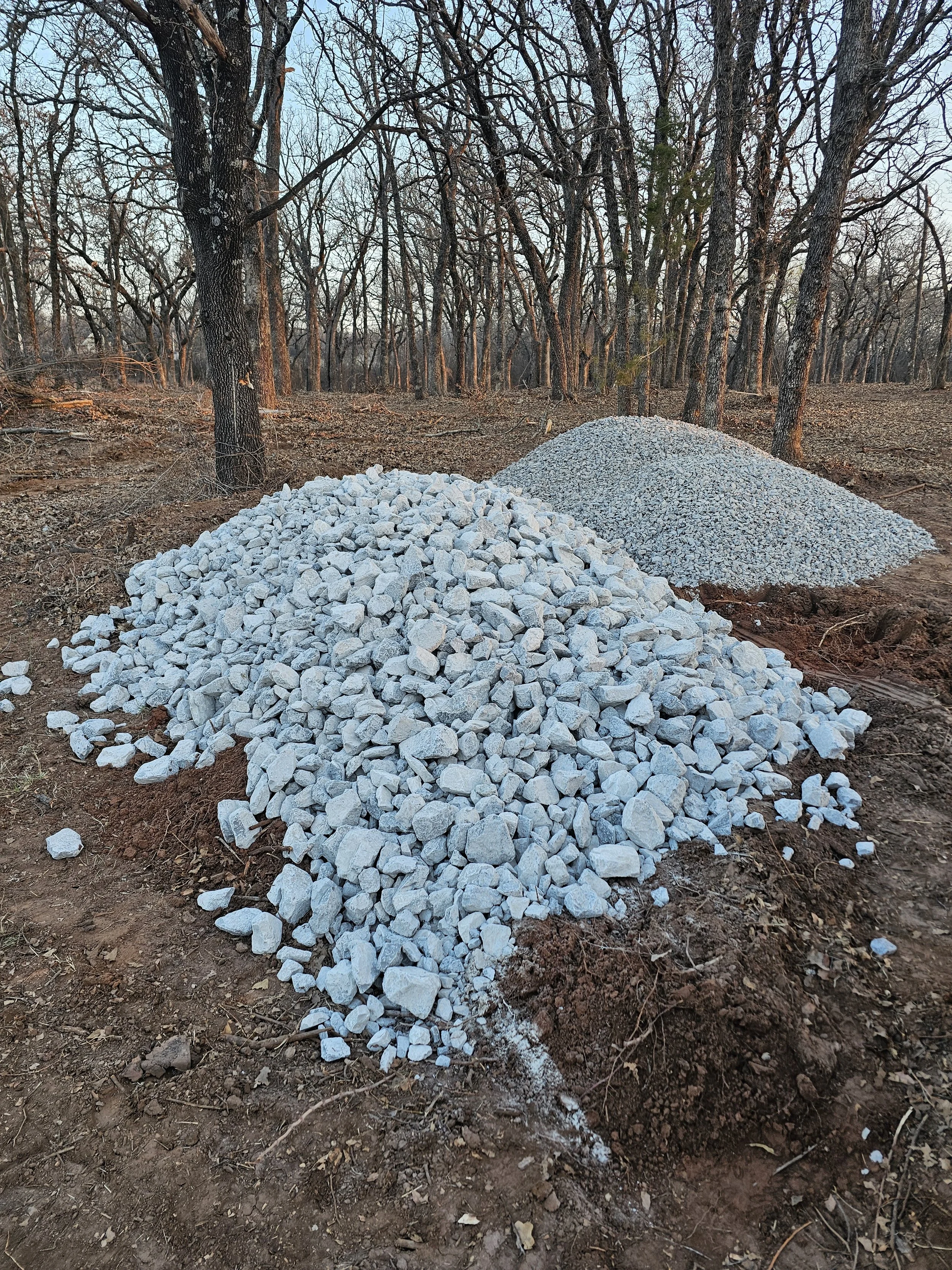 Bulk gravel delivery for driveways and construction projects in southern Oklahoma