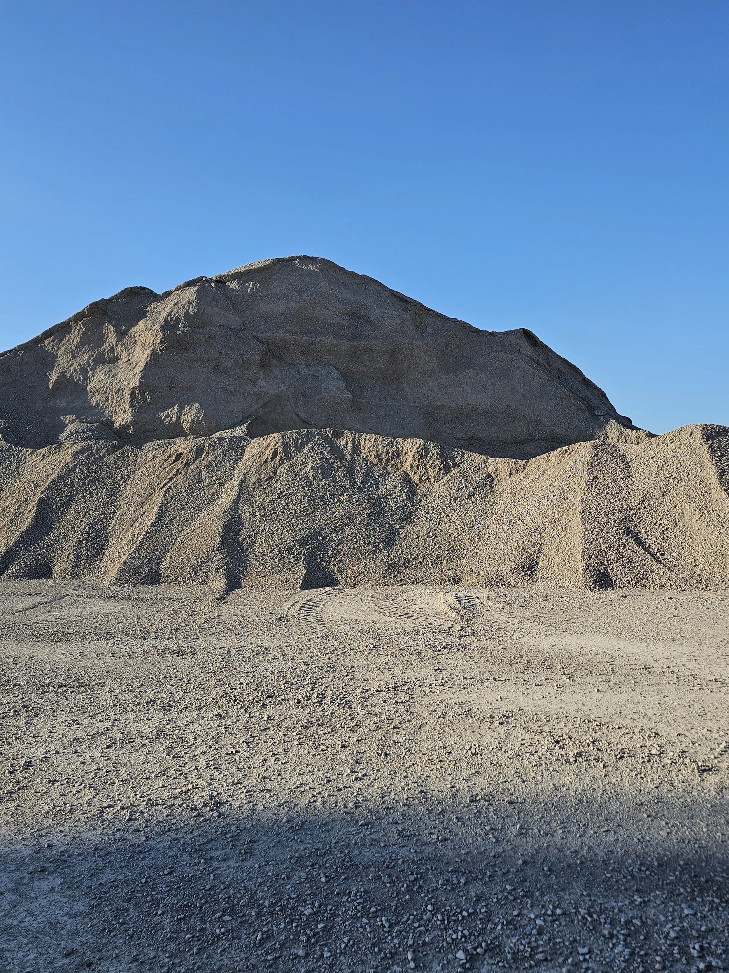 Gravel delivery service providing crushed rock for driveways and construction in Oklahoma