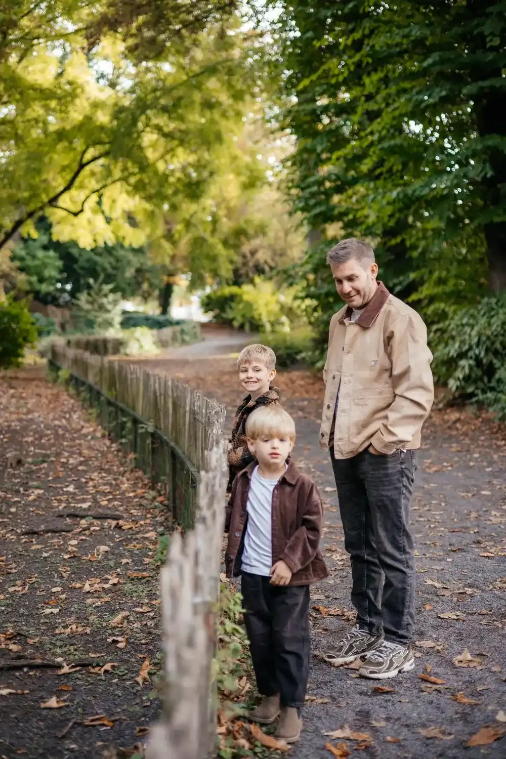 photographe-famille-tournai-jardin-de-la-reine (22).webp