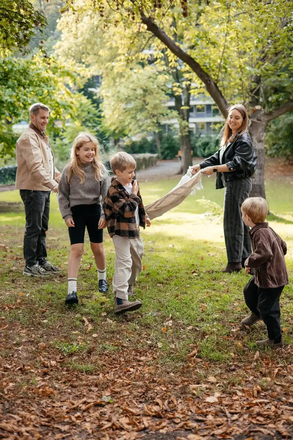 photographe-famille-tournai-jardin-de-la-reine (46).webp