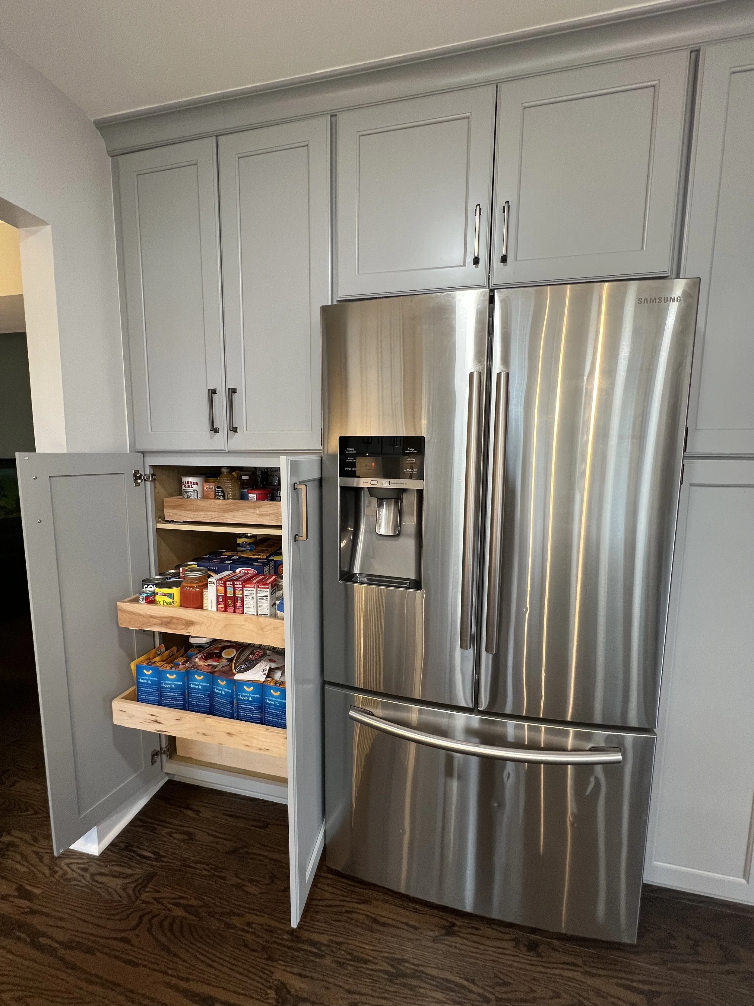 Pull-Out Pantry Storage