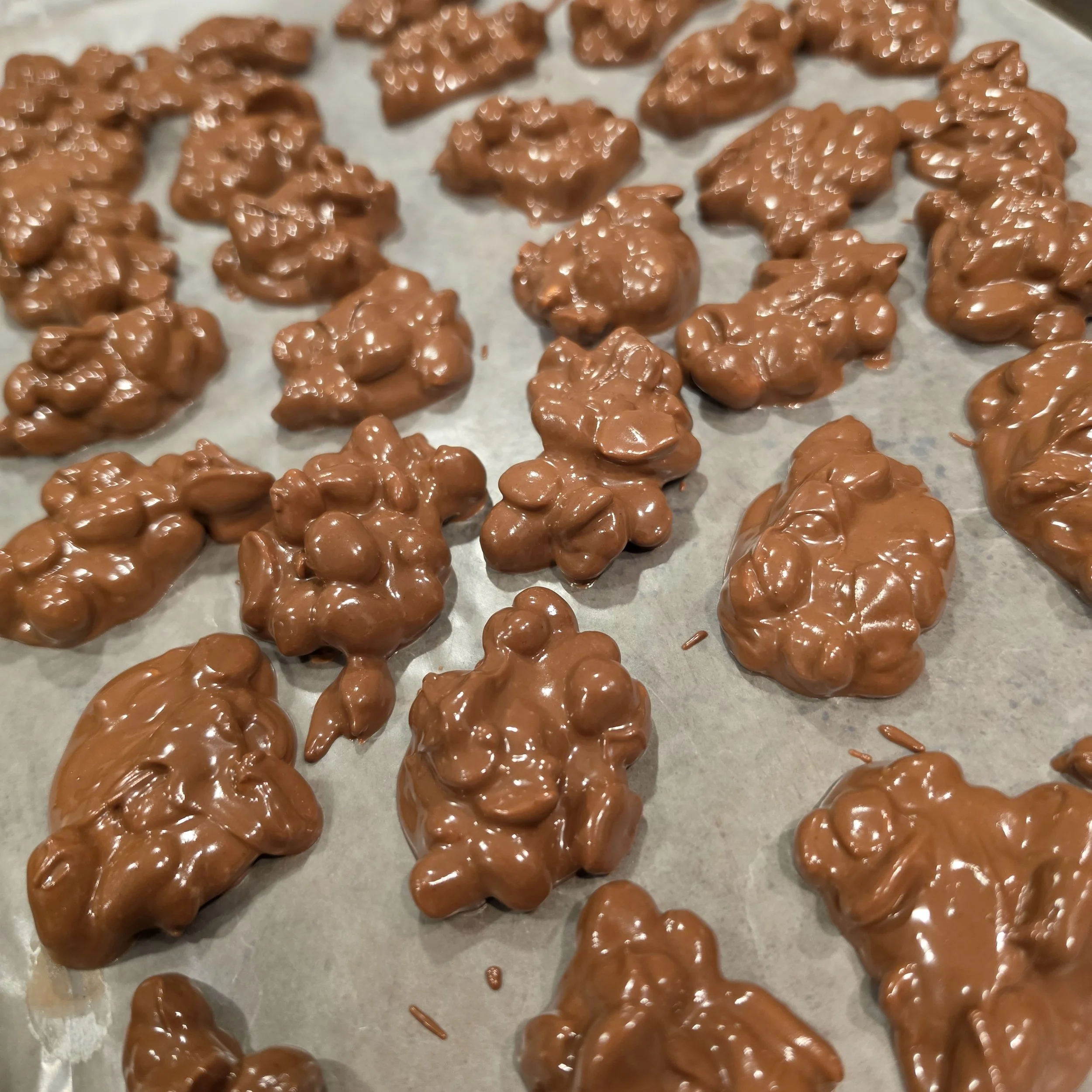 Chocolate Peanut Clusters