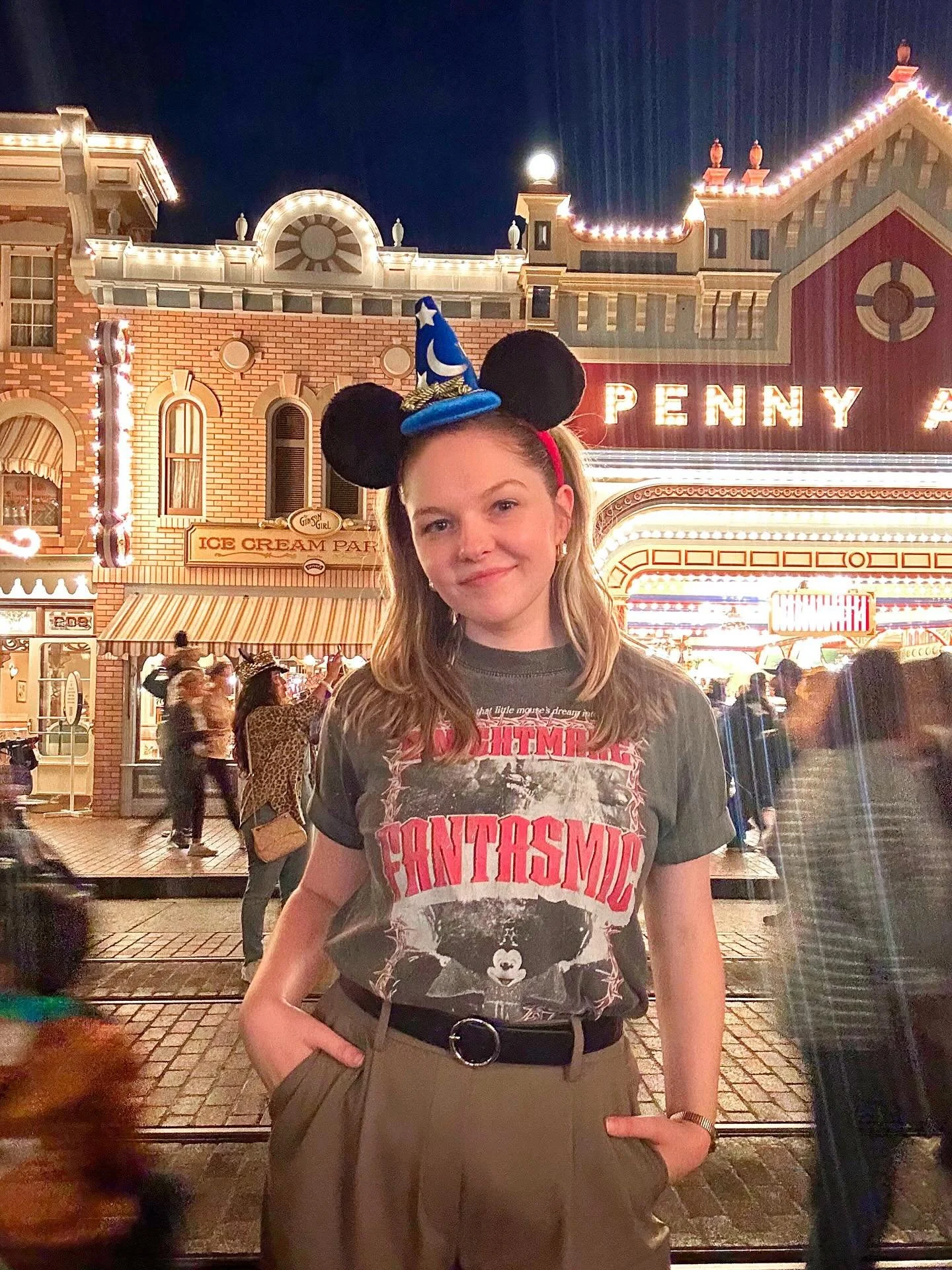 Being a tour guide at Disney is my love language.
