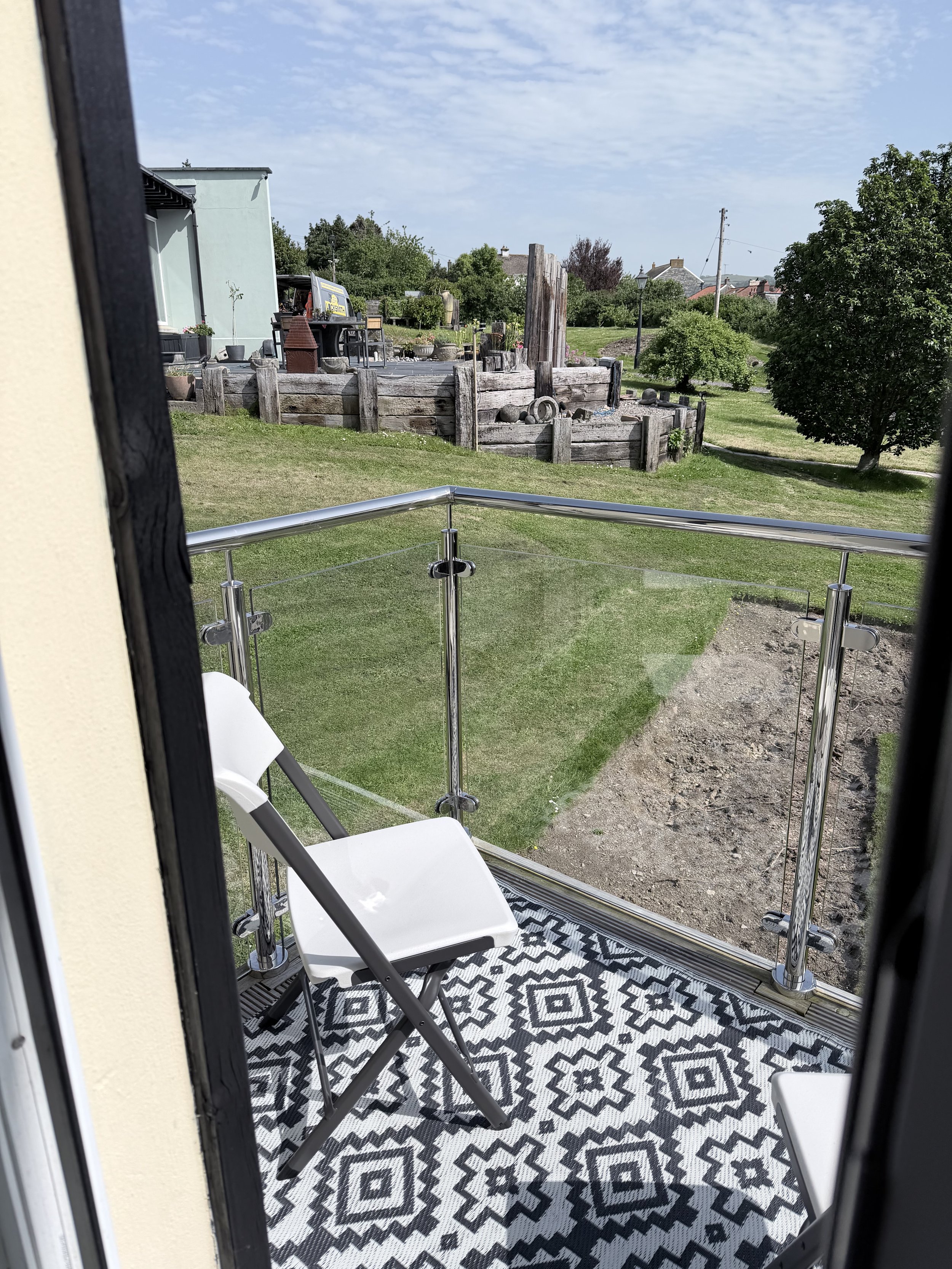 Bedroom 1, balcony