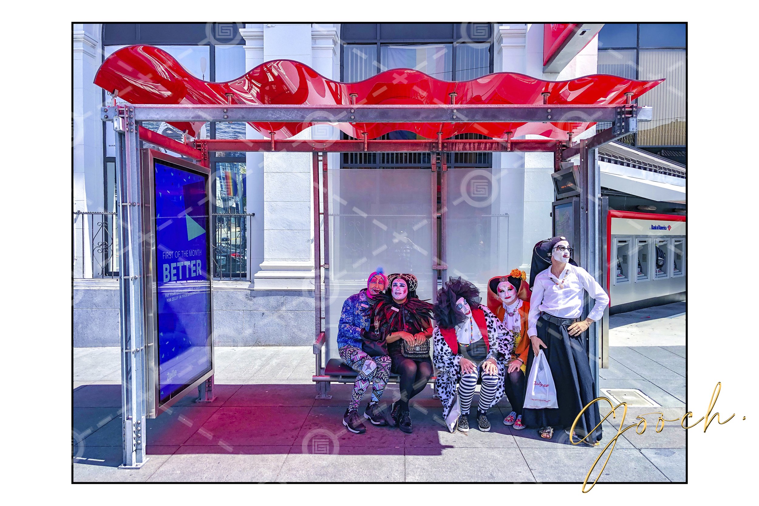 Sisters Bus Stop 2019