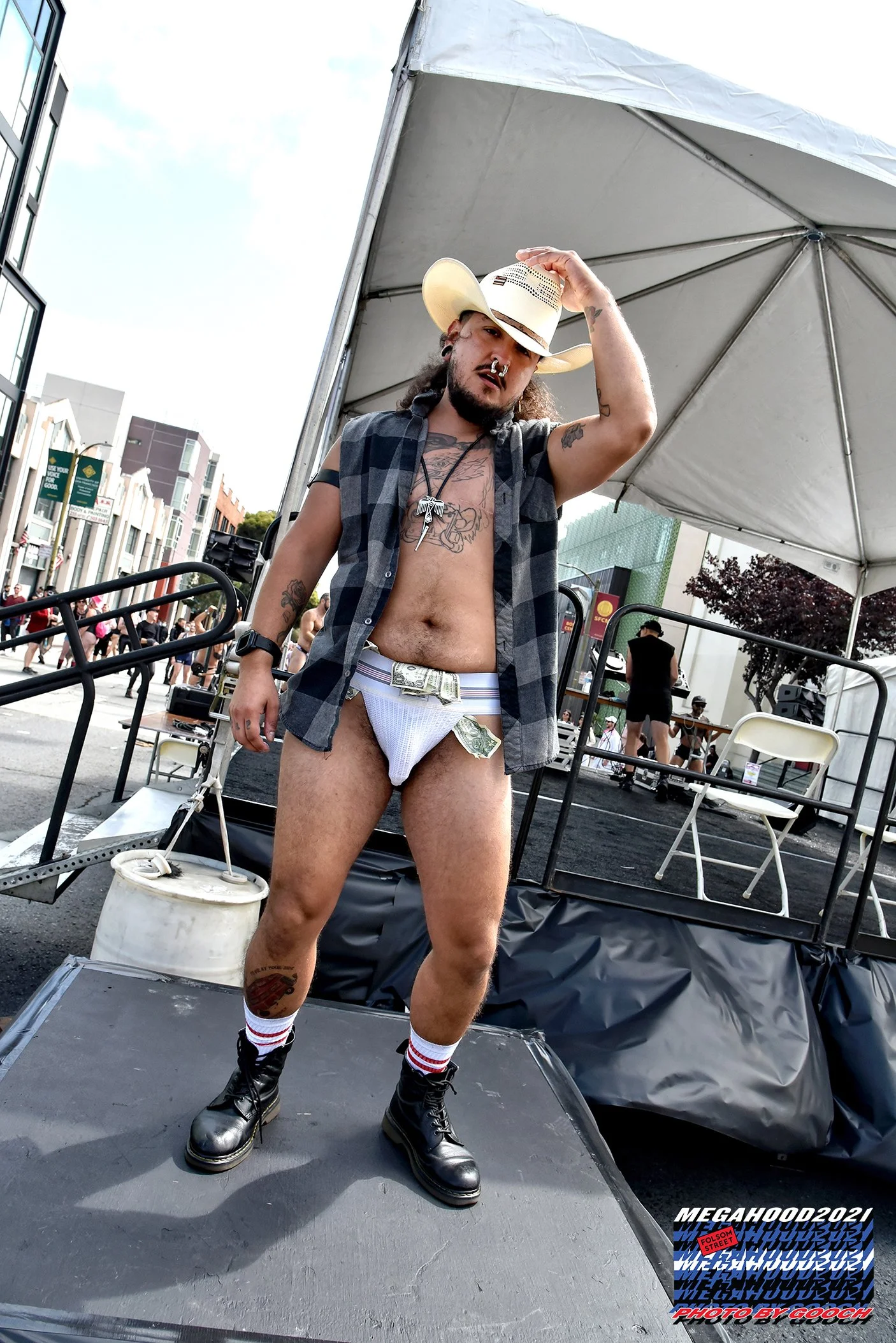 239- Folsom Megahood 2021 - Photo by Gooch.jpg