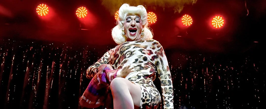 Oasis SF – “The Hand That Rocked The Crawford”