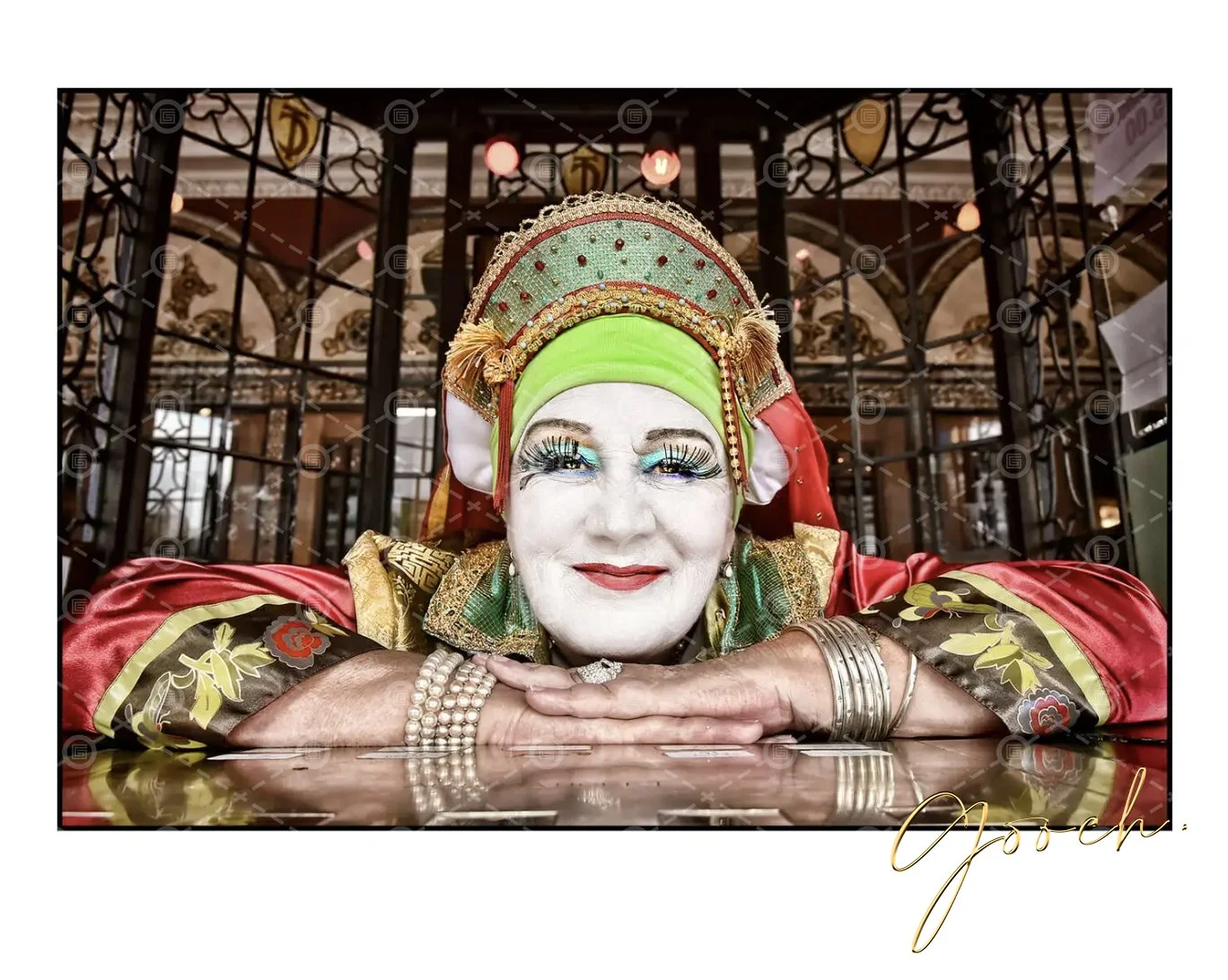 Sister Chola de Dah.jpg