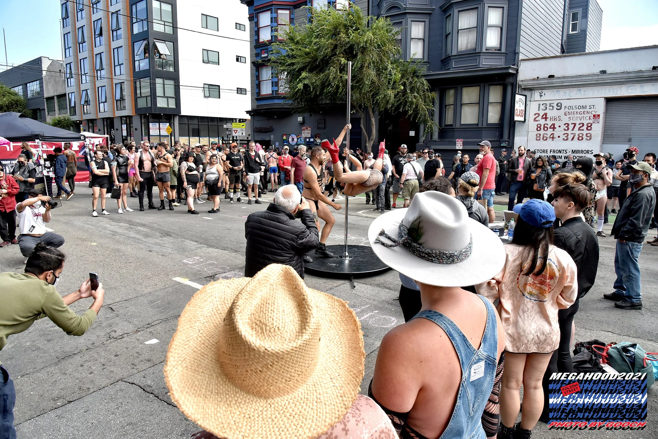 216- Folsom Megahood 2021 - Photo by Gooch.jpg