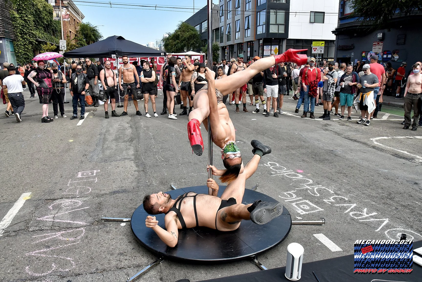 219- Folsom Megahood 2021 - Photo by Gooch.jpg