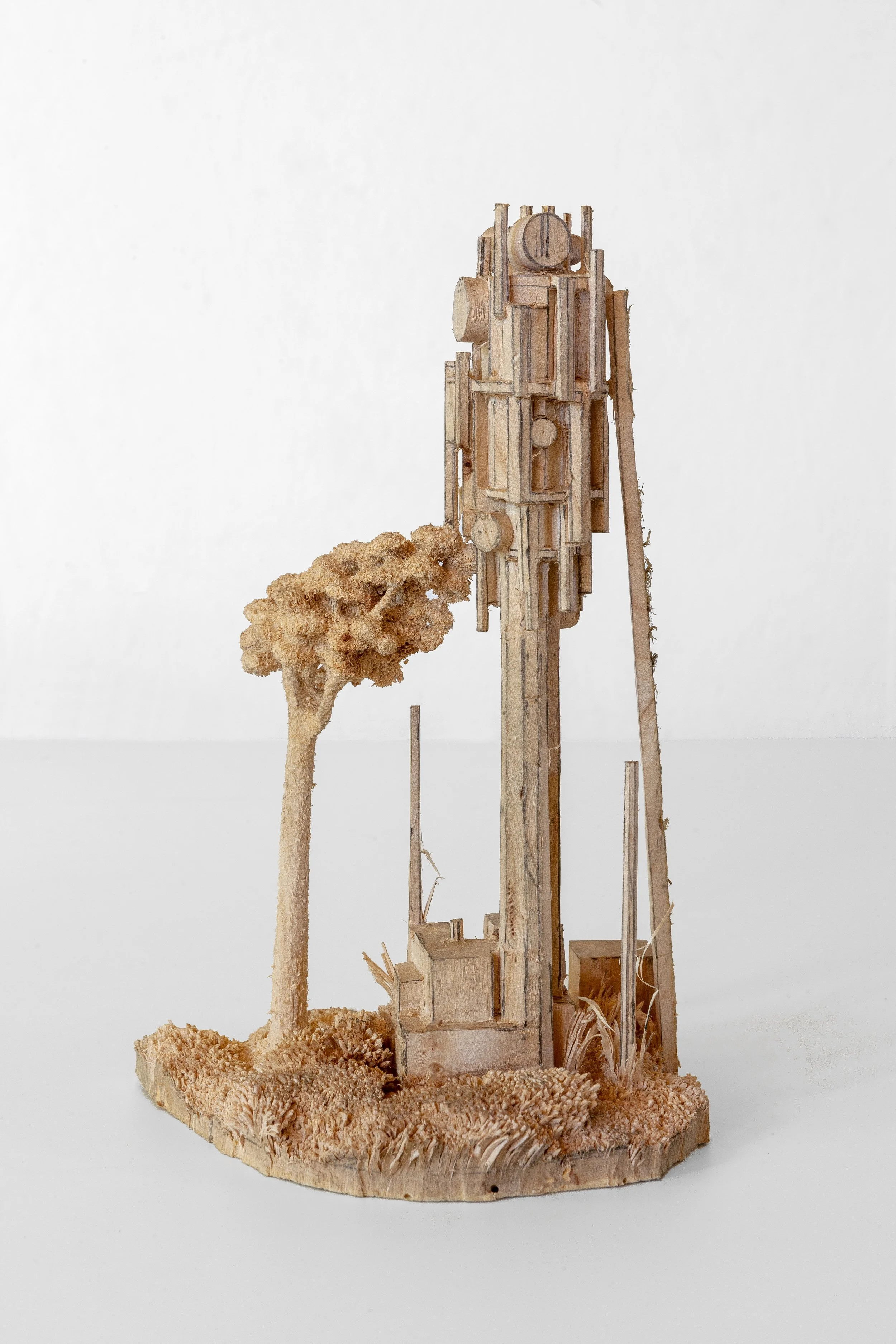 Lichtung, 2024, willow, pencil, 23 x 15 x 11.5 cm, private collection