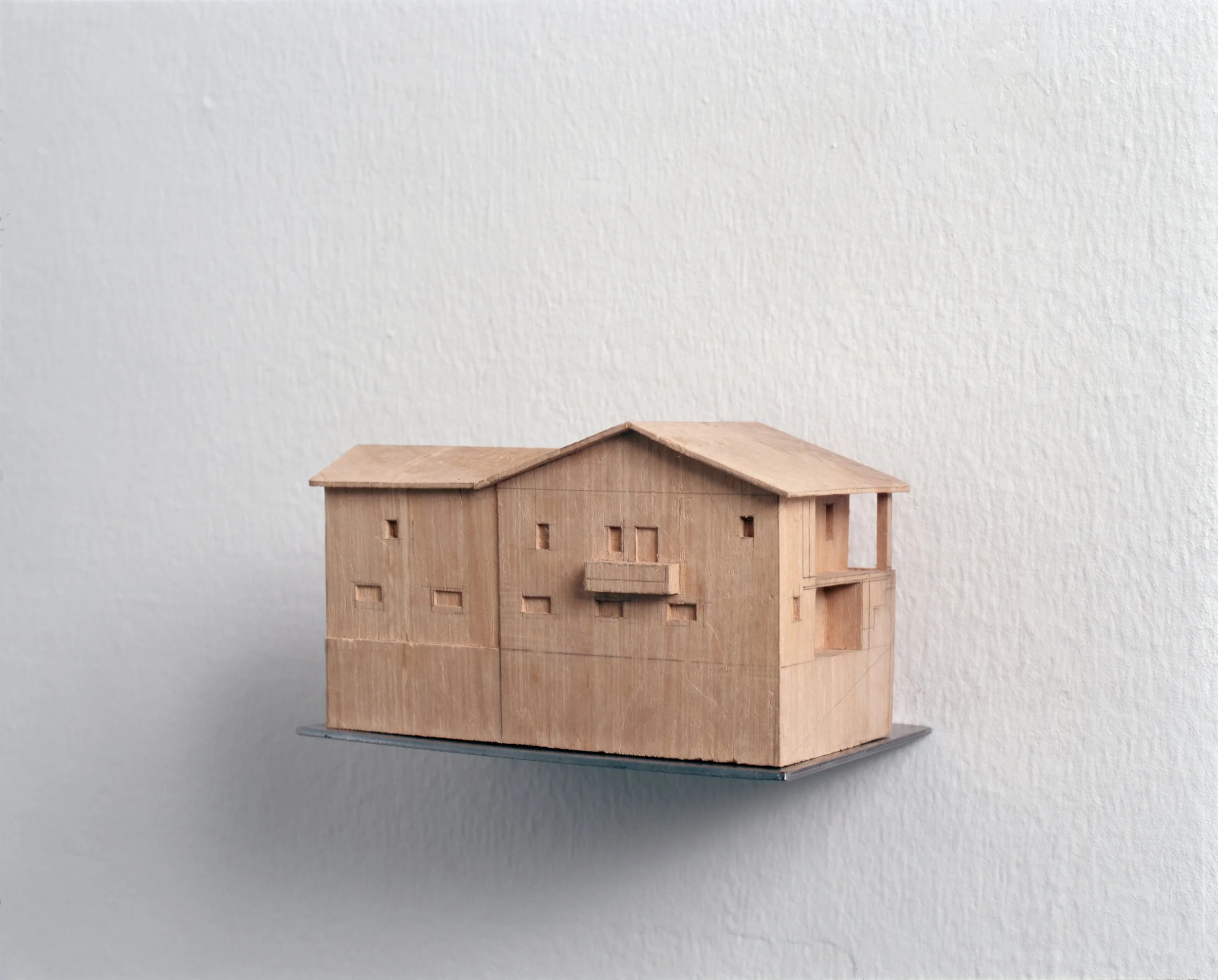 Hütte, 2002, poplar wood, steel, pencil, 18 x 11 x 11 cm,
Autonome Provinz Bozen Südtirol, Amt für Kultur
