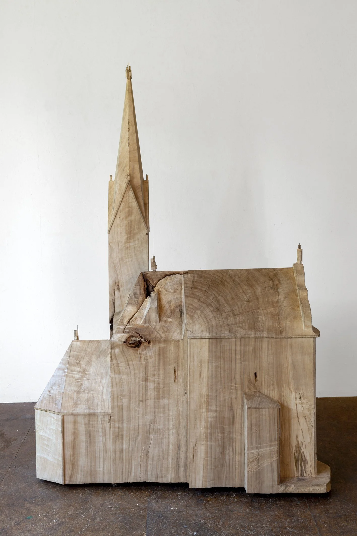 Kirche, 2023, black poplar, hollowed out, pencil, on wheels, 178 x 126 x 65 cm