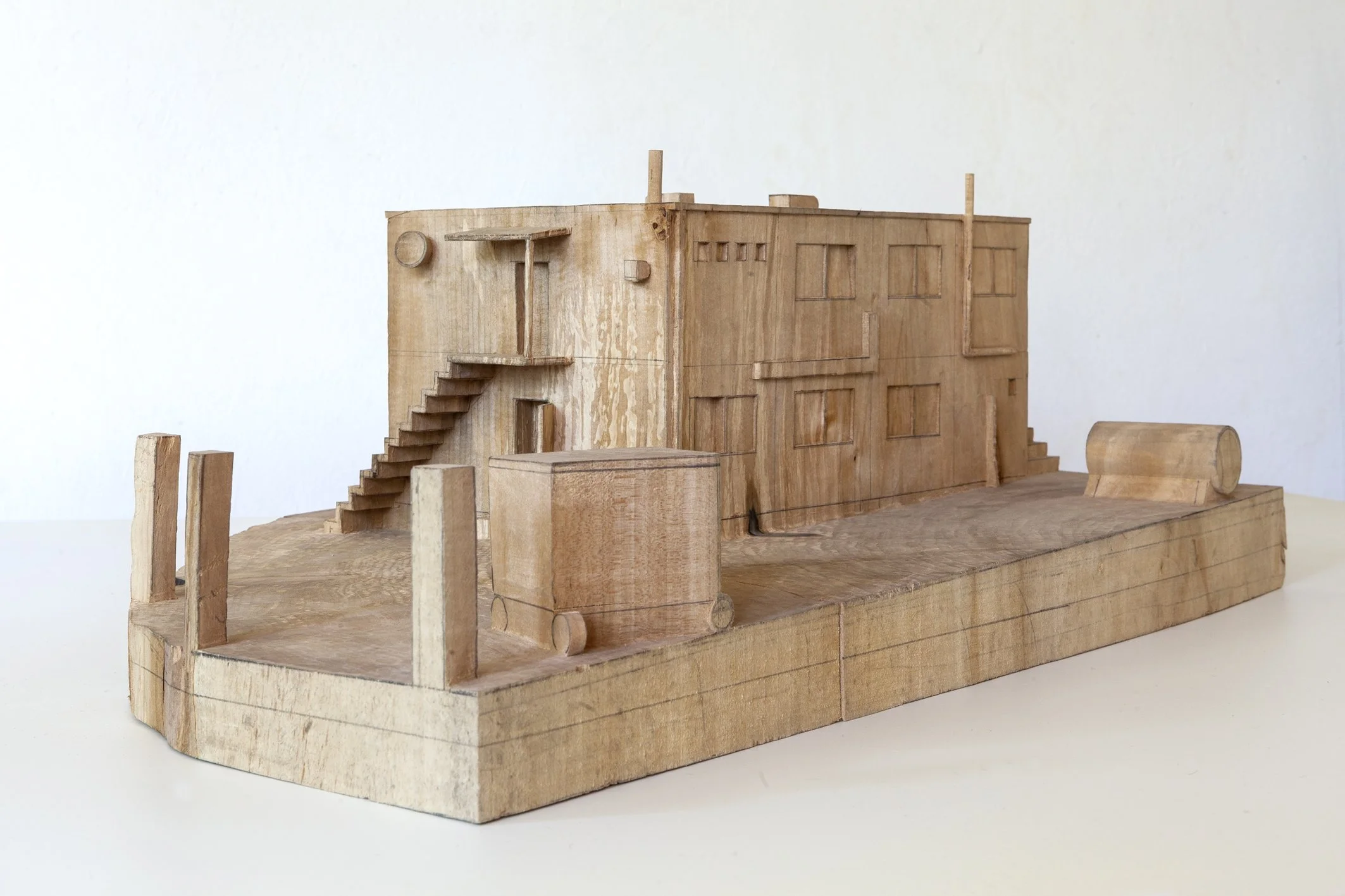 Unterkunft, 2017, limewood, pencil, 23 x 63,5 x  40,5 cm