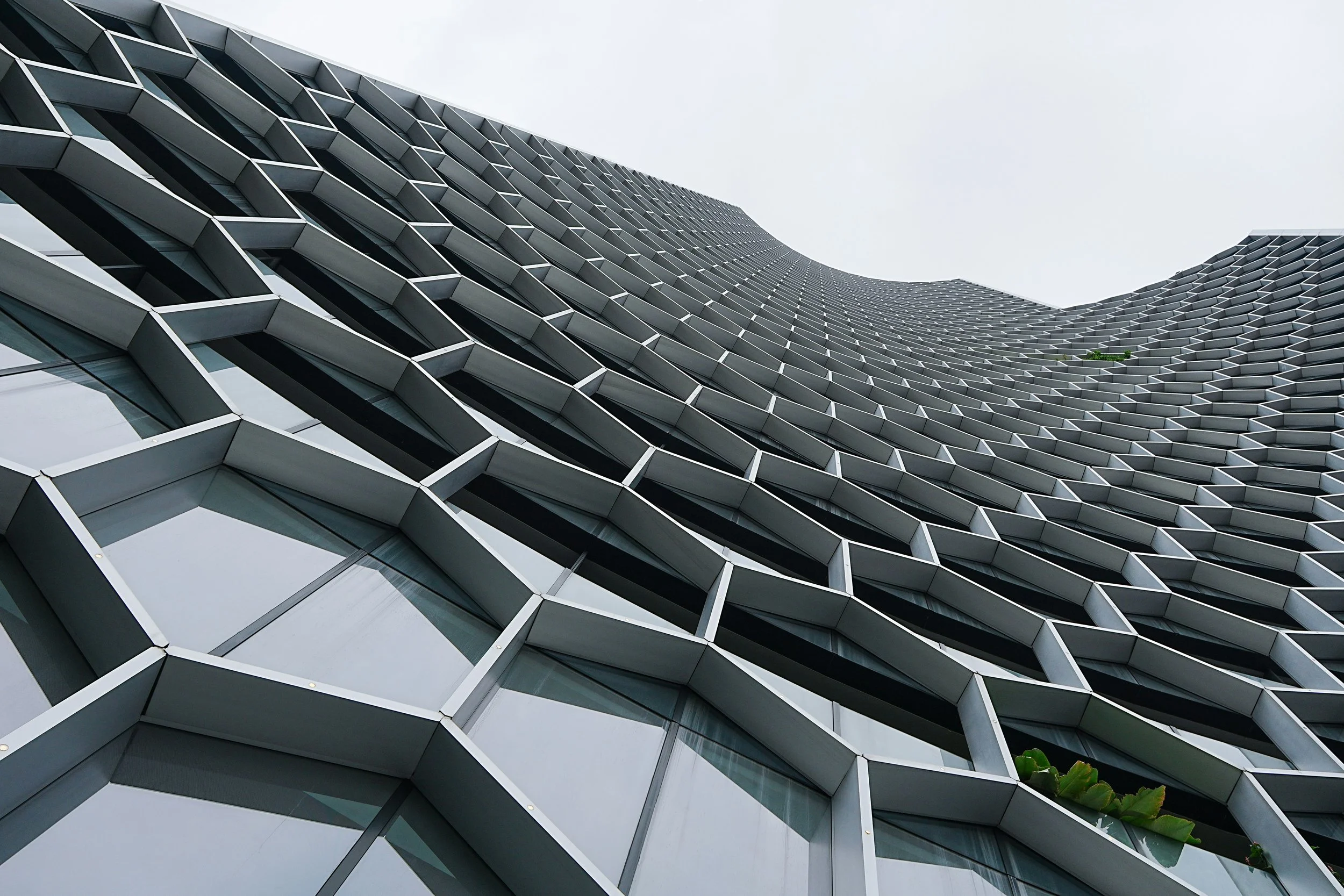 Modern architectural facade representing strategic legal infrastructure, corporate governance and structured growth for complex ventures