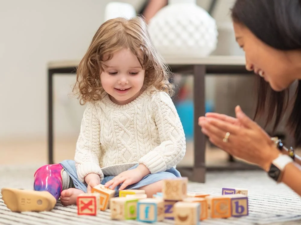 How Early Experiences Shape the Brain’s Strategy for Learning