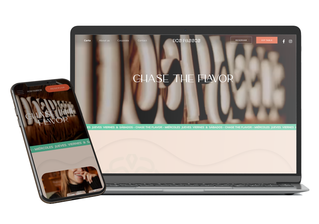 Sitio web y aplicación móvil de un restaurante llamado 'Dos Pasos', con opción para reservar, que dice 'Chase the flavor'.